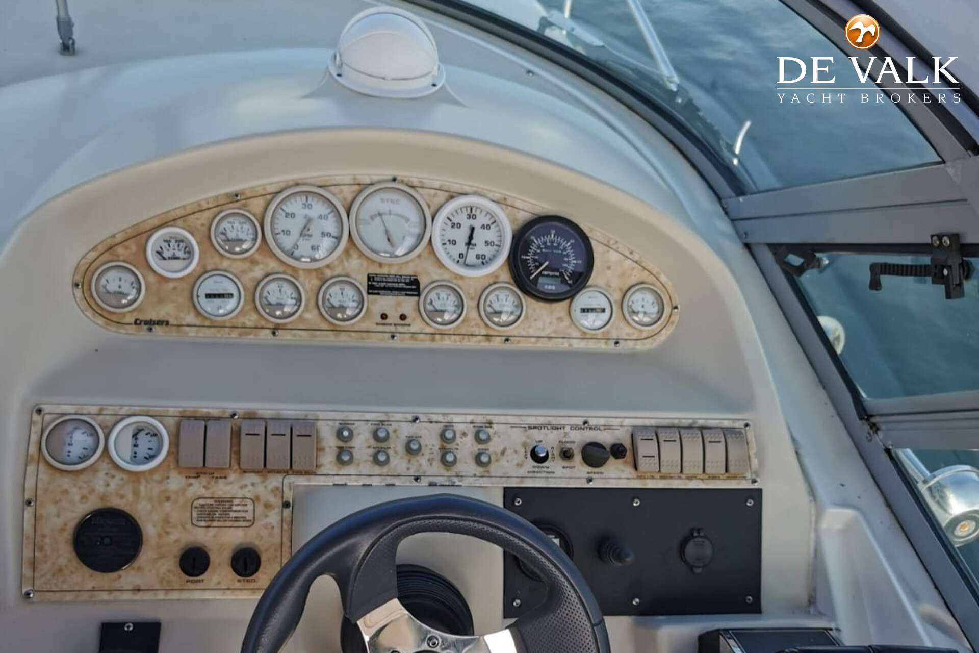 Cruisers Yachts 3075 Rogue - Foto 18