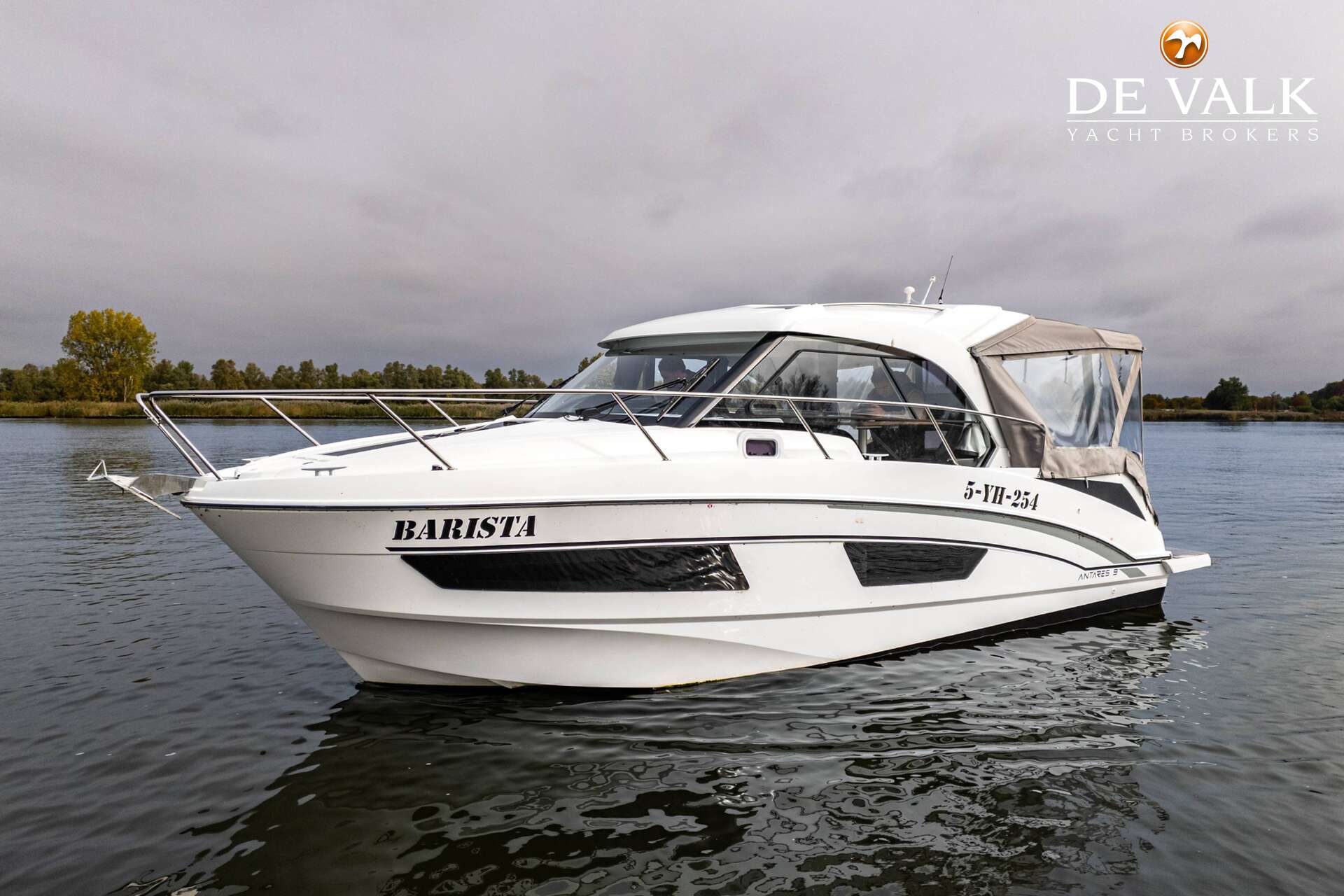 Beneteau Antares Serie 9 - Foto 18
