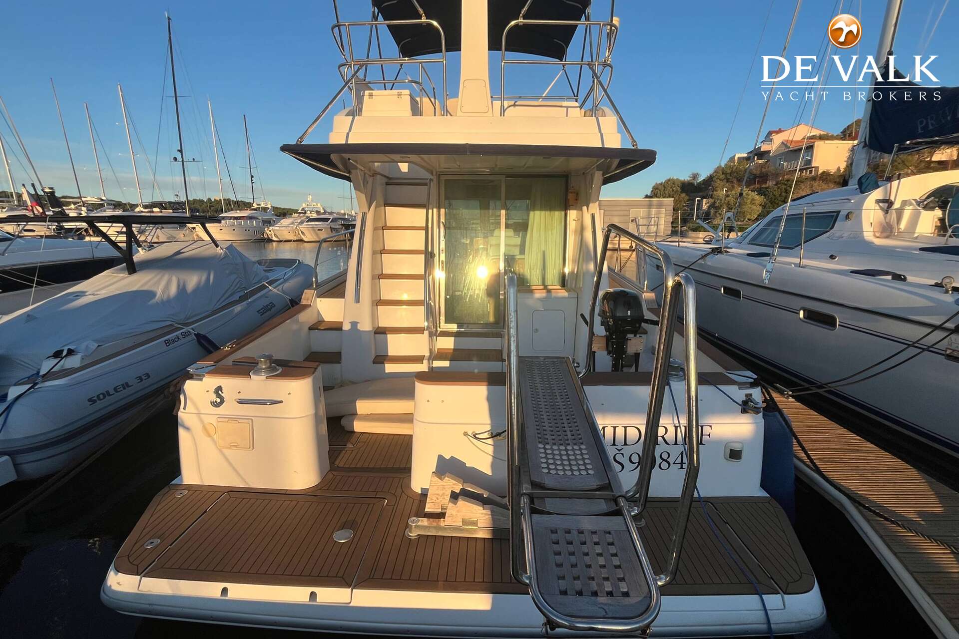 Beneteau Antares 13.80 2005 – Goed onderhouden flybridge - Foto 4