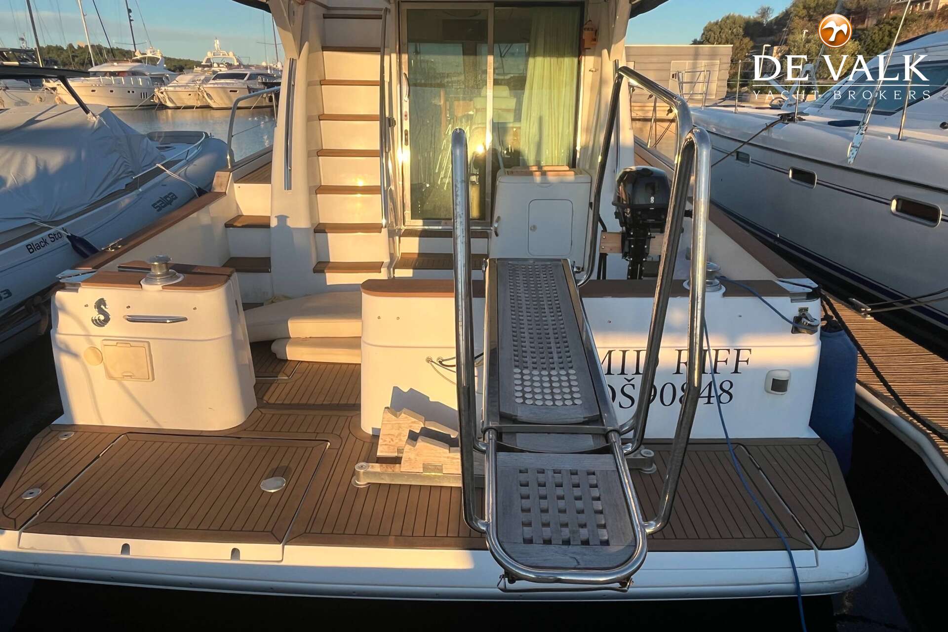 Beneteau Antares 13.80 2005 – Goed onderhouden flybridge - Foto 6