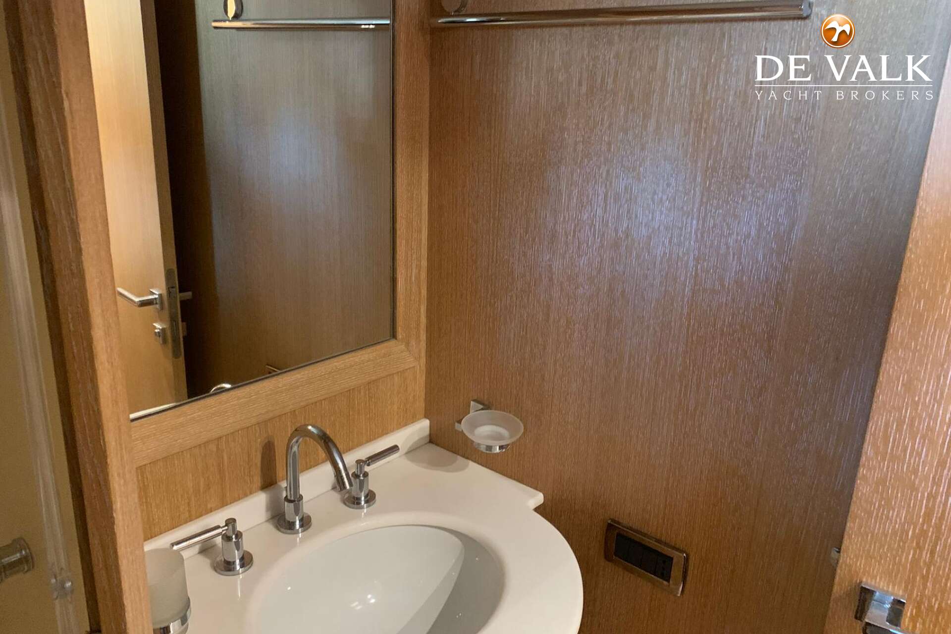 Mangusta 72 - Foto 15