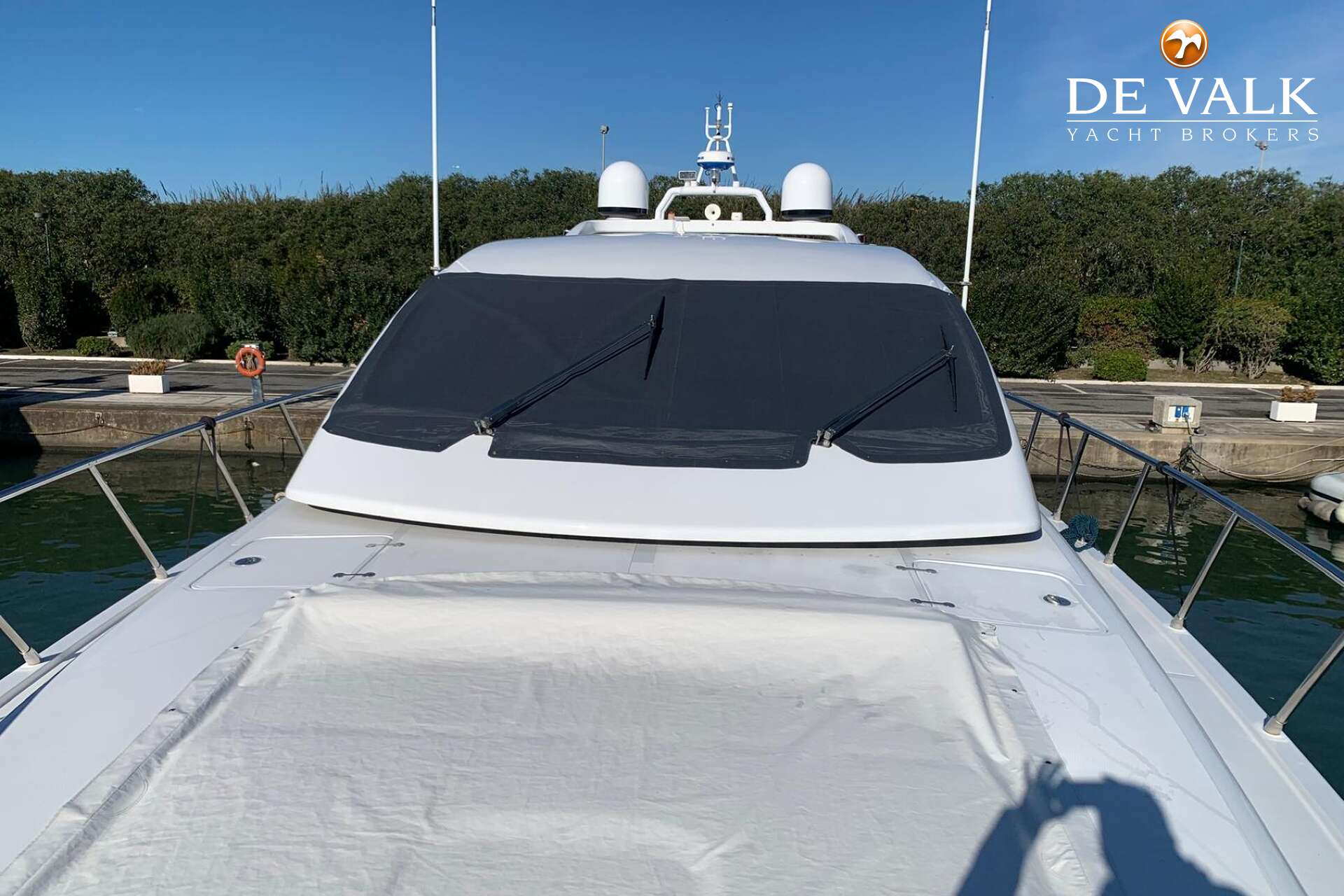 Mangusta 72 - Foto 4