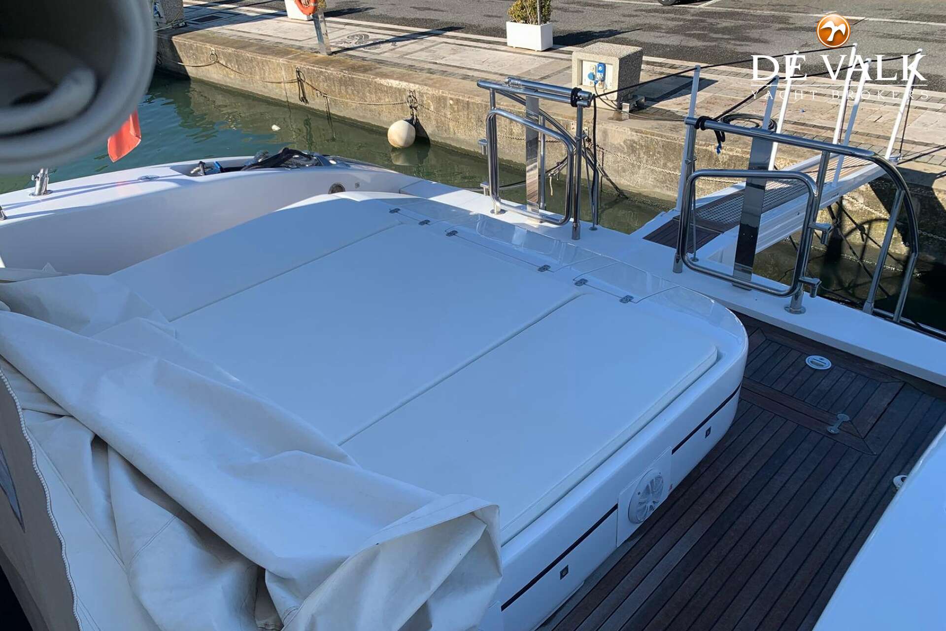 Mangusta 72 - Foto 5