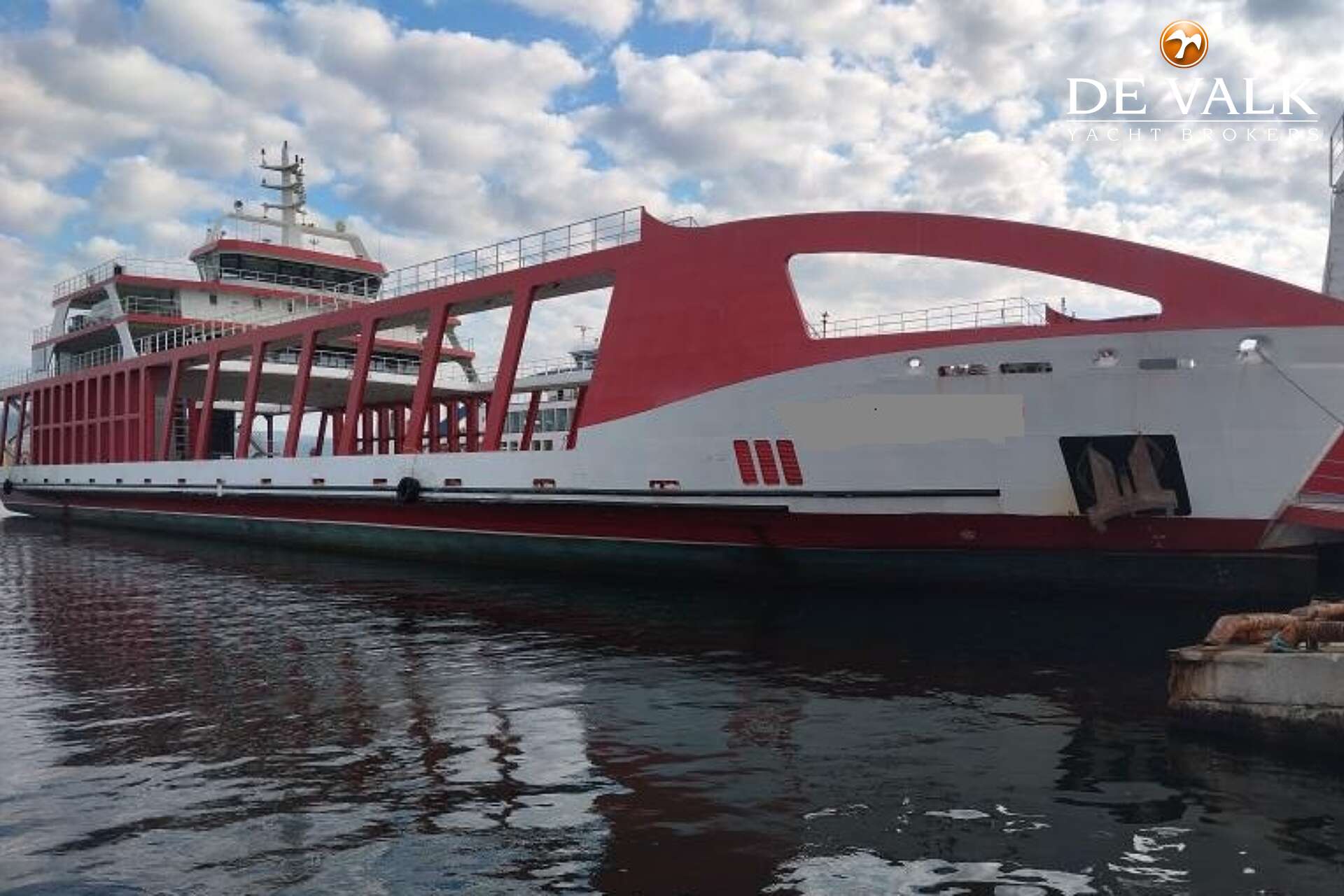 RO/RO PAX DOUBLE ENDED FERRY 90 - Foto 3