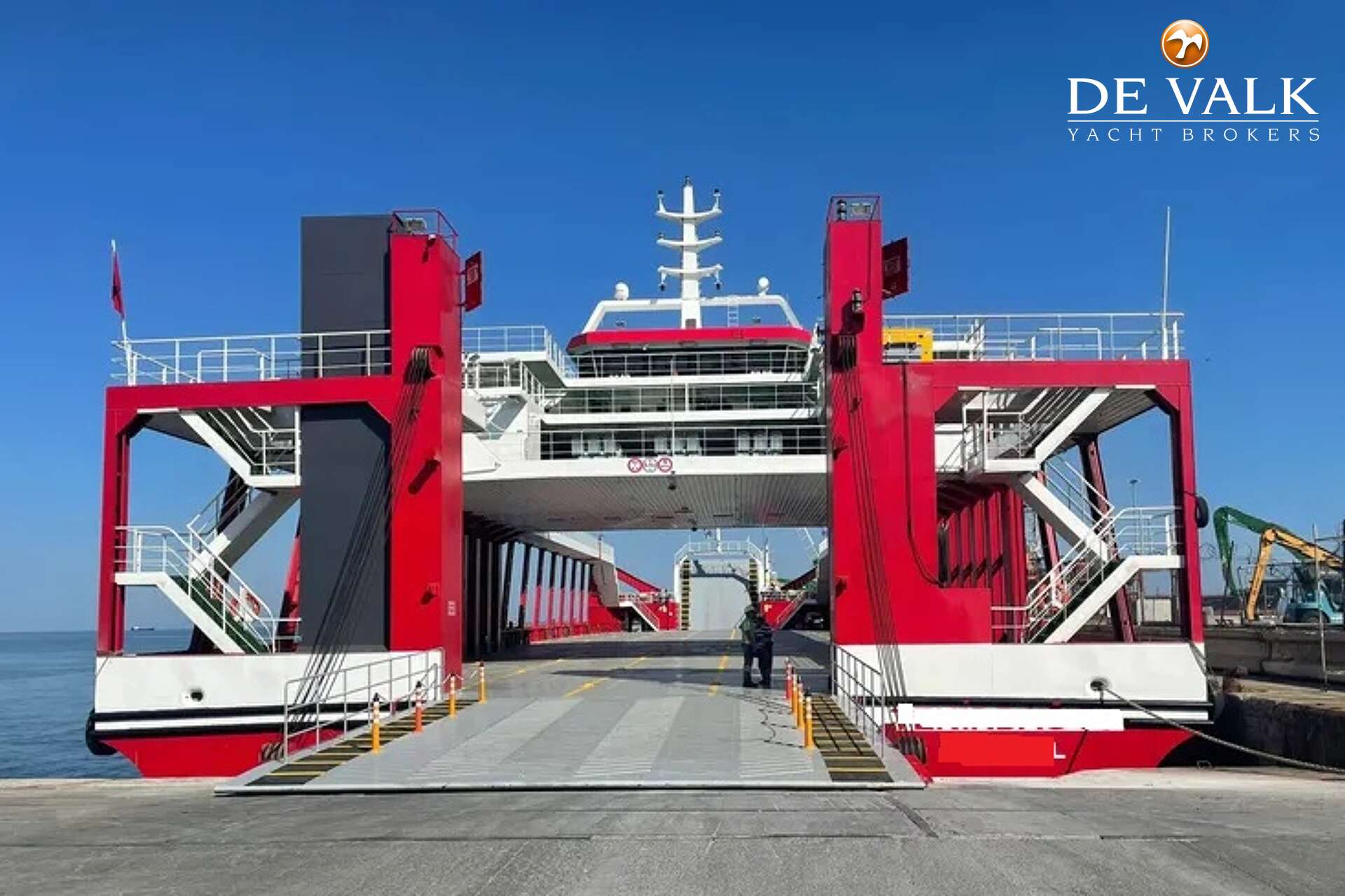RO/RO PAX DOUBLE ENDED FERRY 90 - Foto 5