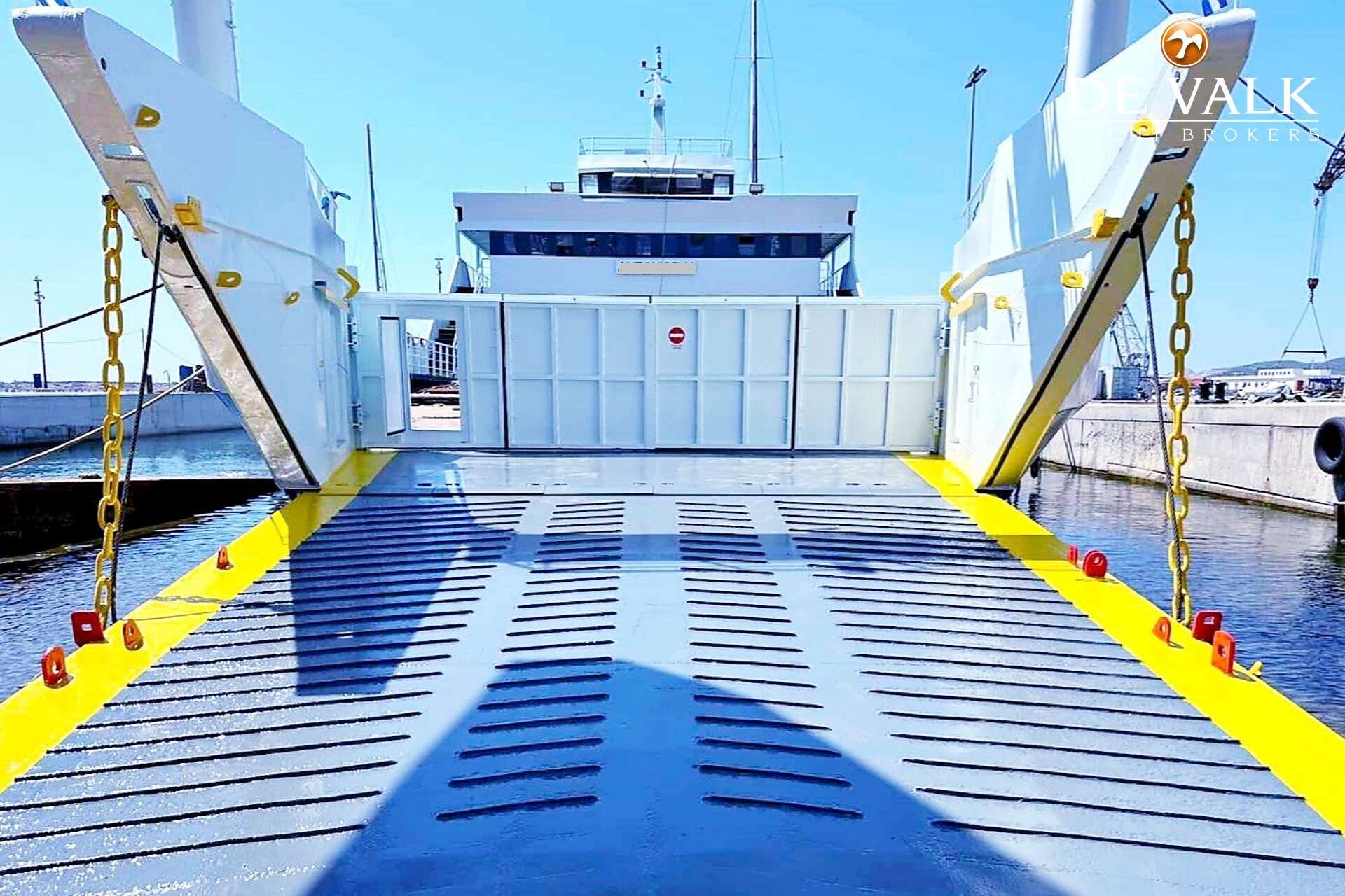 RO/PAX LAND CRAFT FERRY 56 - Foto 4