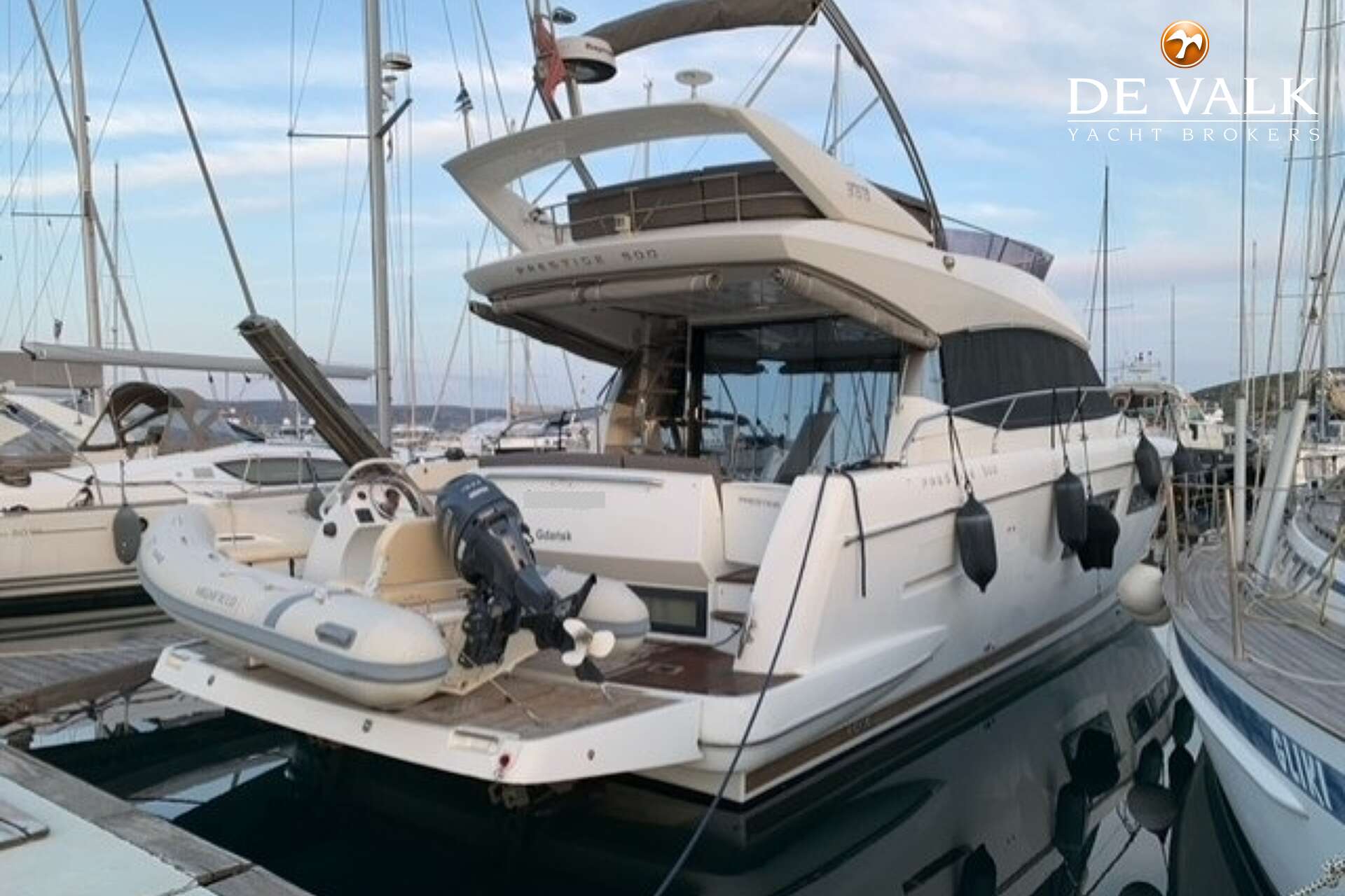 Jeanneau Prestige 500.