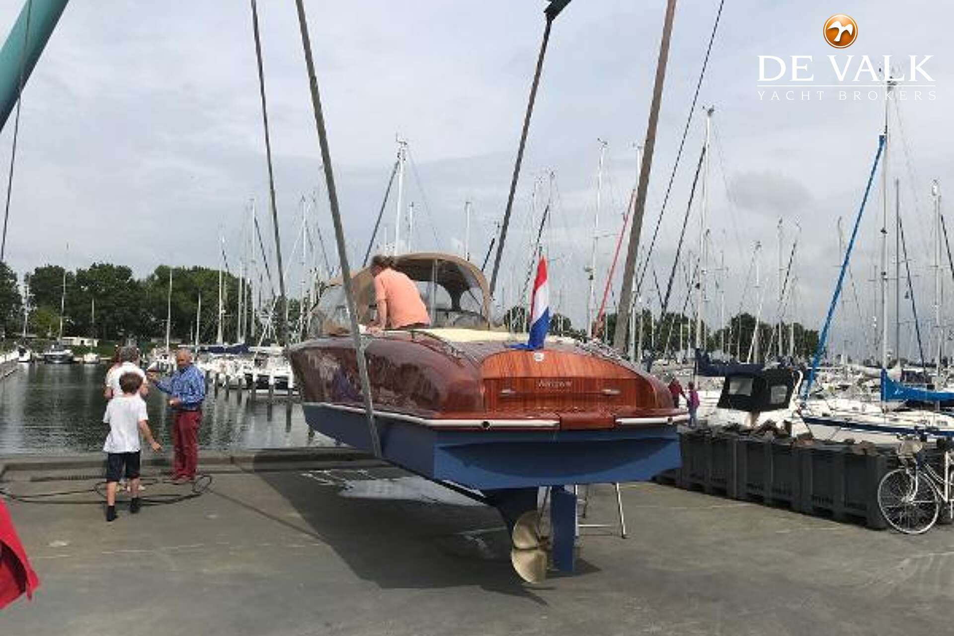 Custom Built GRP Daycruiser 9M - Foto 4