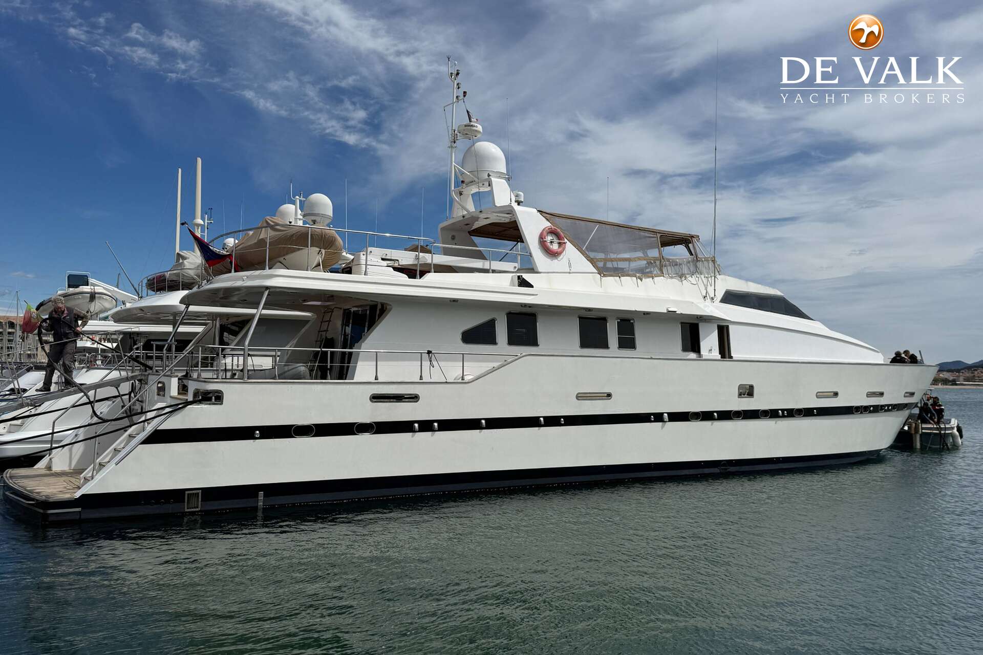 Azimut 90 - Foto 1