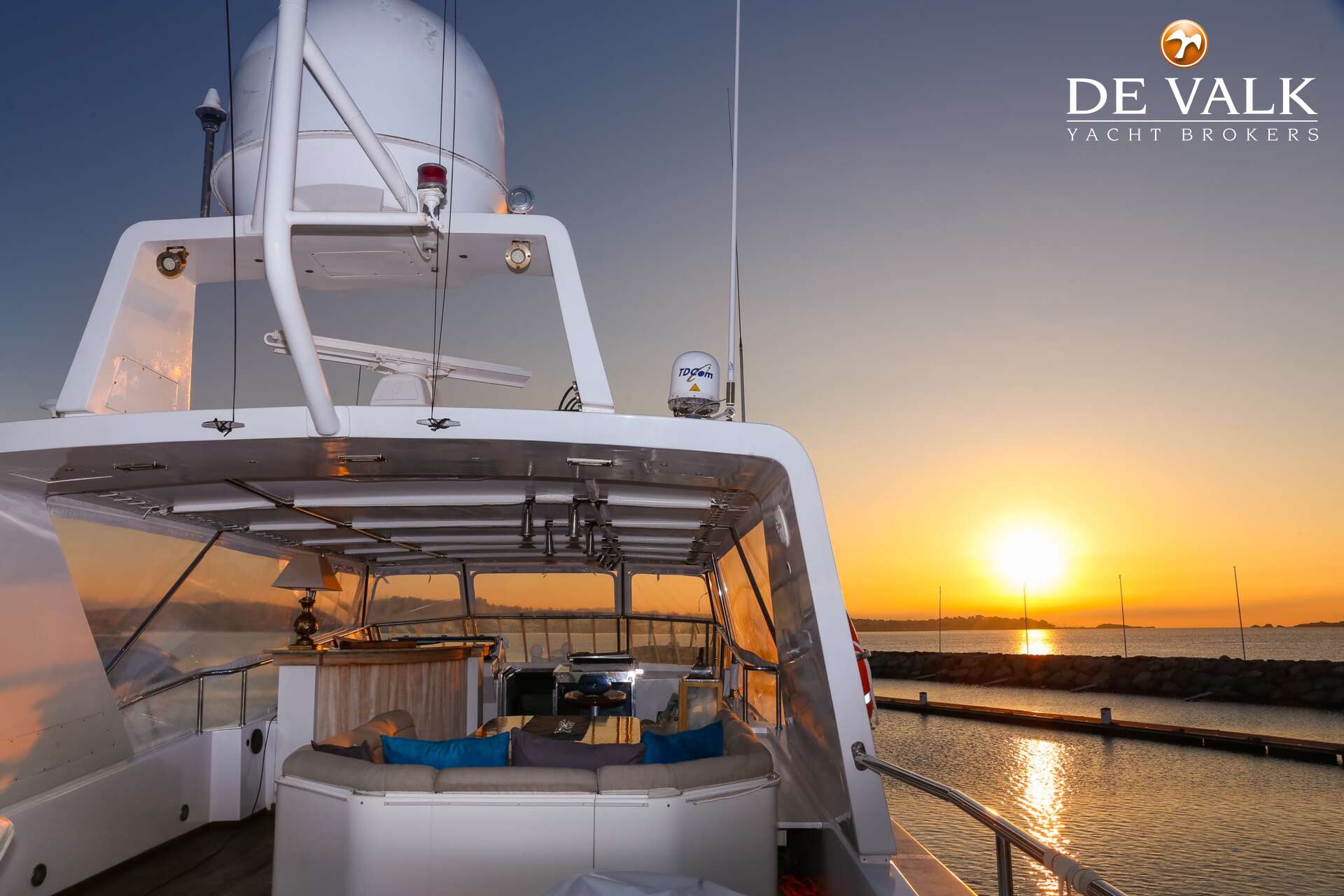 Azimut 90 - Foto 12