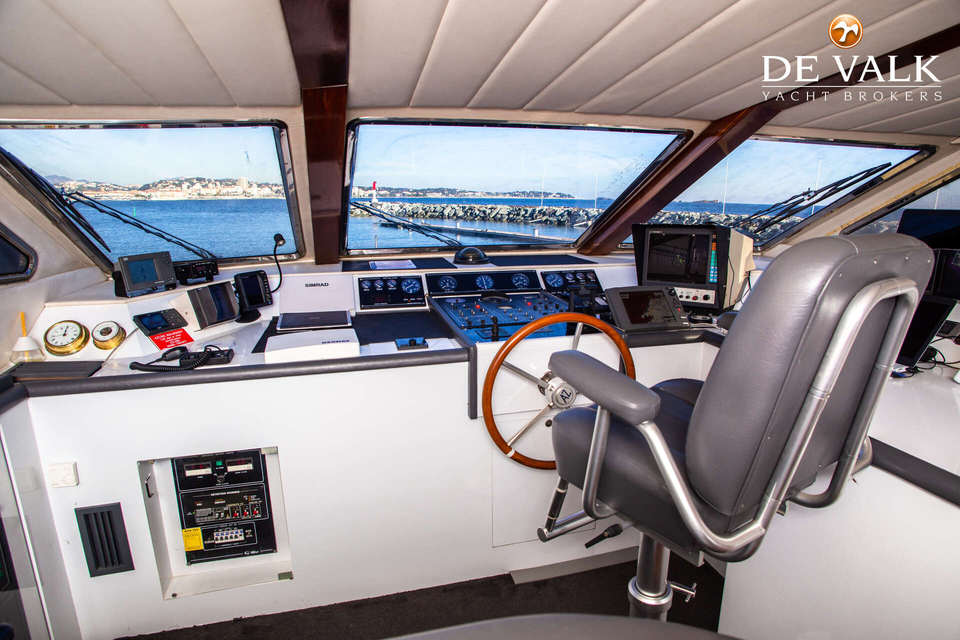 Azimut 90 - Foto 18