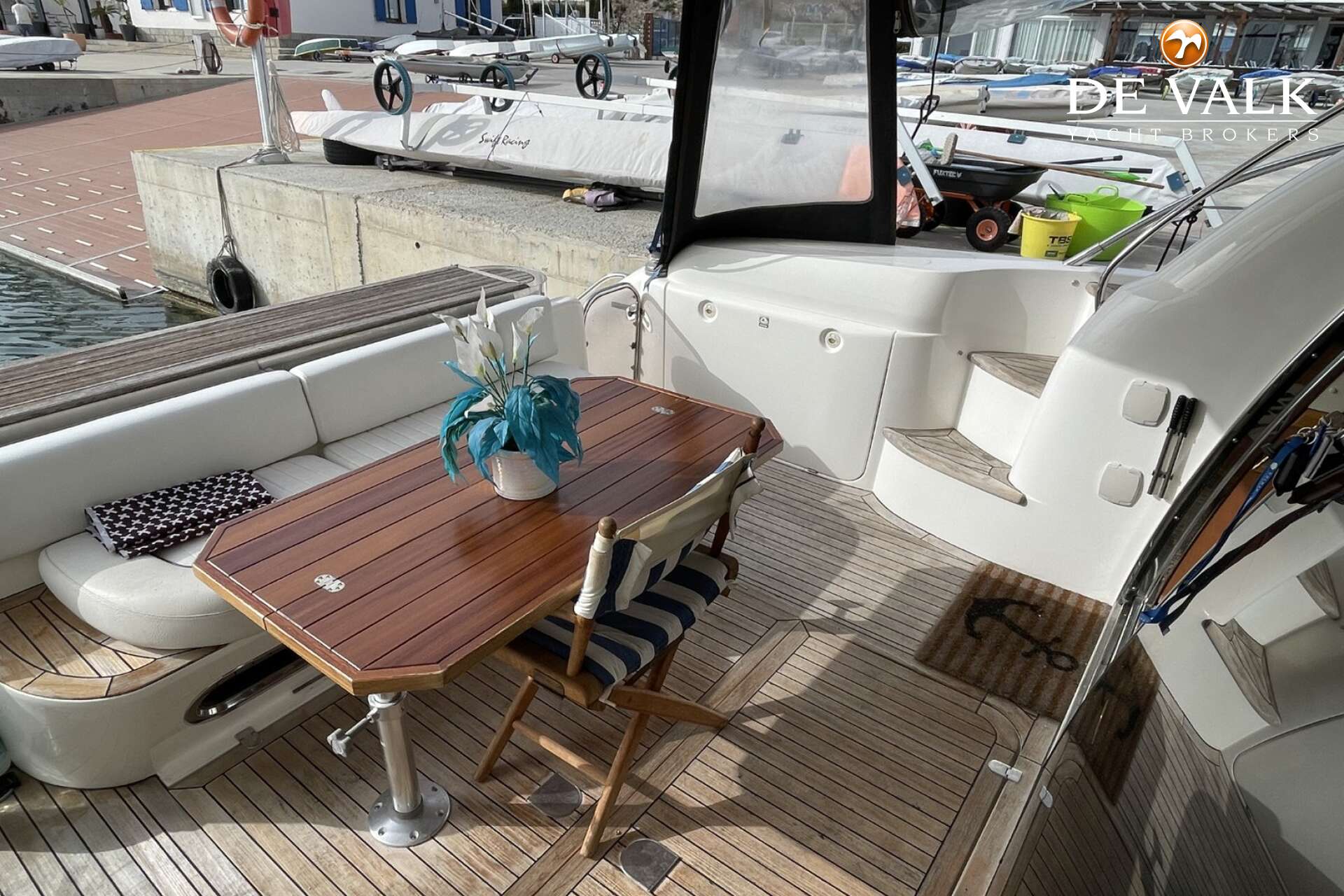 Sealine T51 Motor Yacht - Foto 8