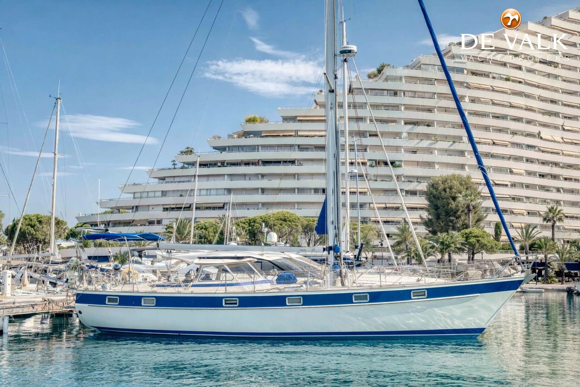 Hallberg Rassy (uit 1985)