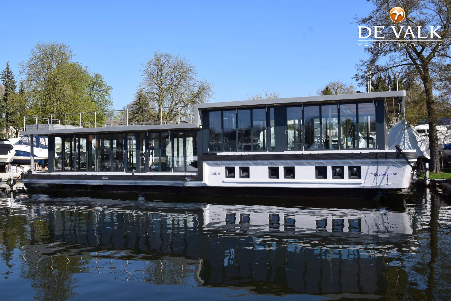 Luxe motor 24 m - Foto 1