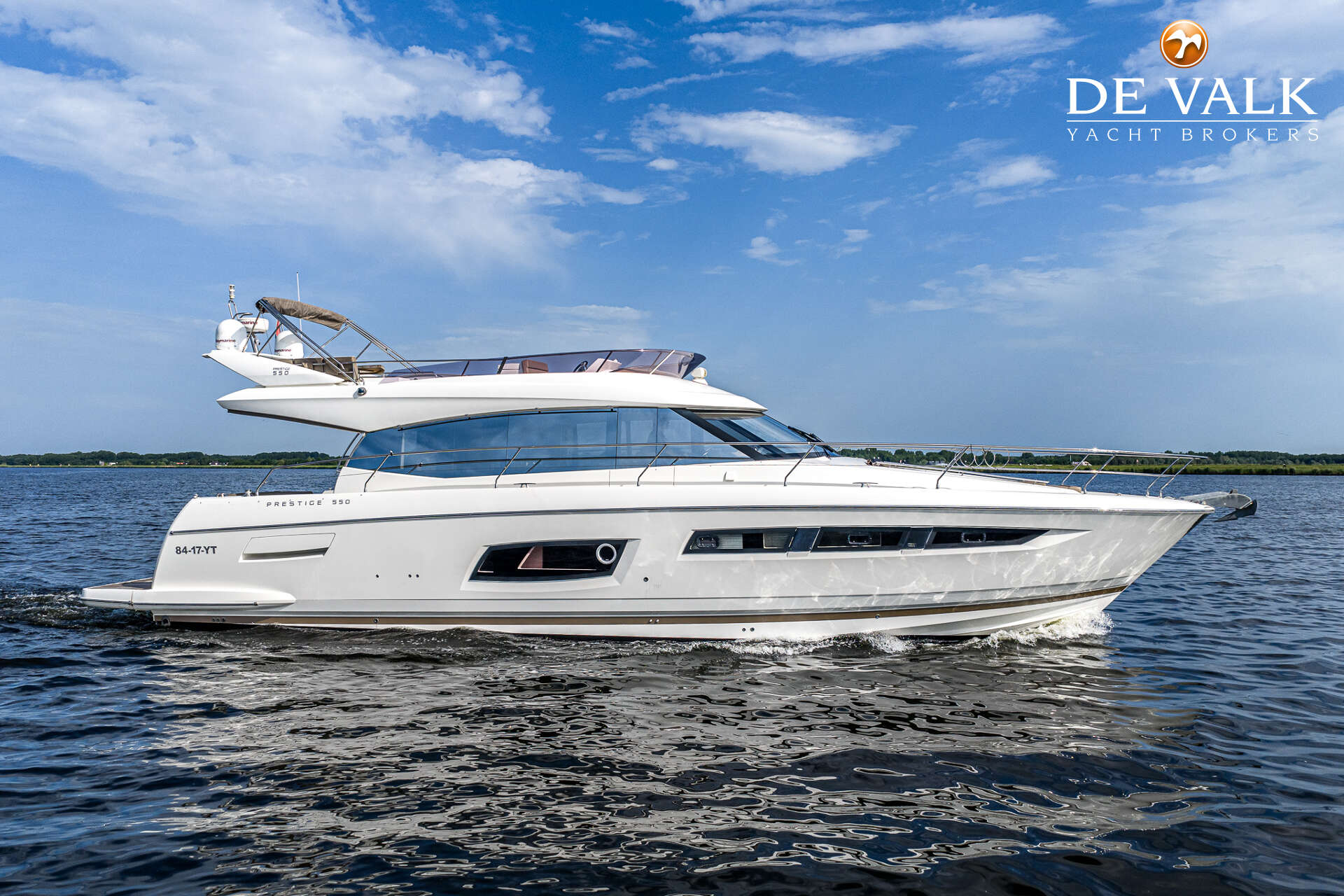 Prestige 550 Flybridge