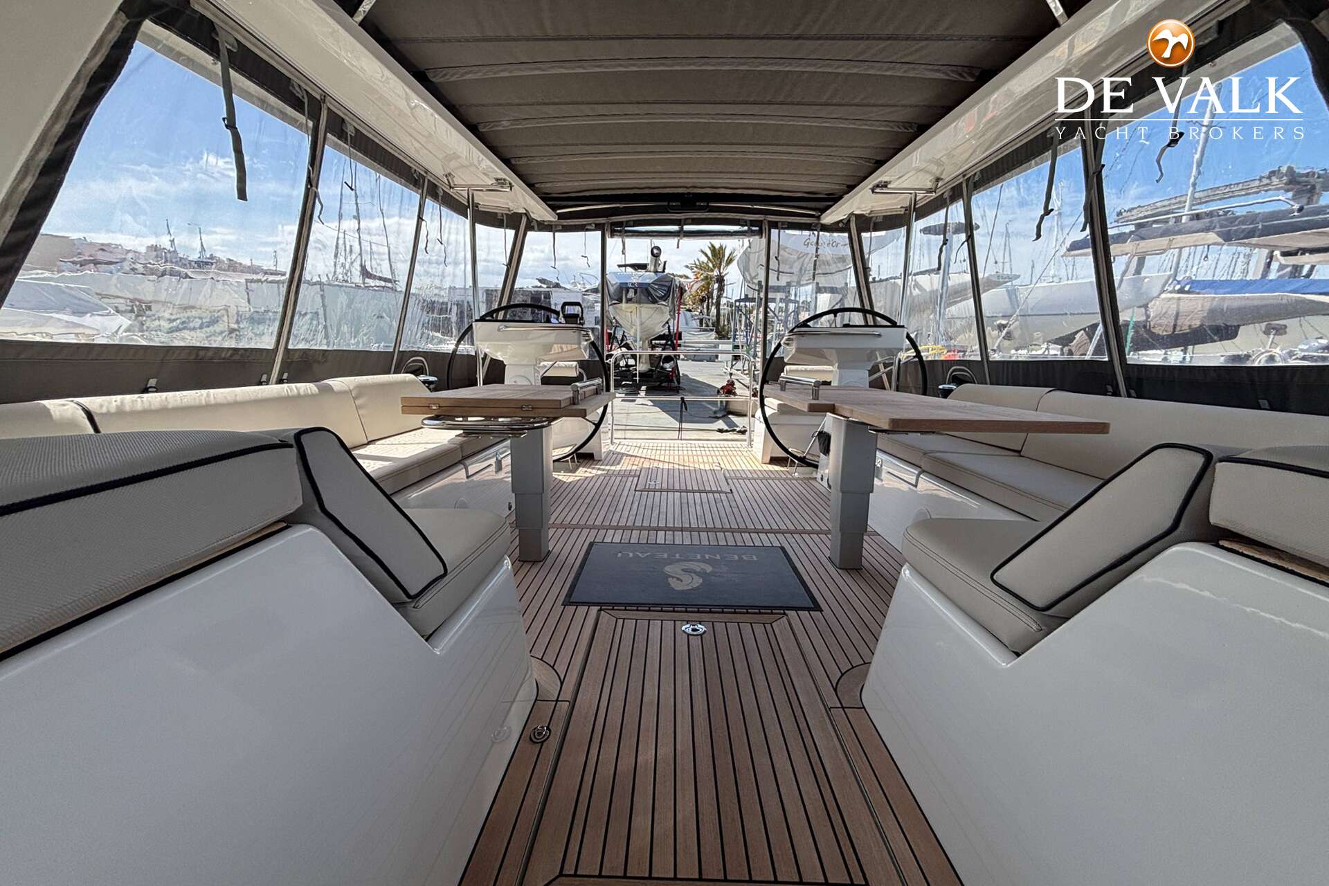Beneteau Oceanis 60 - Foto 9