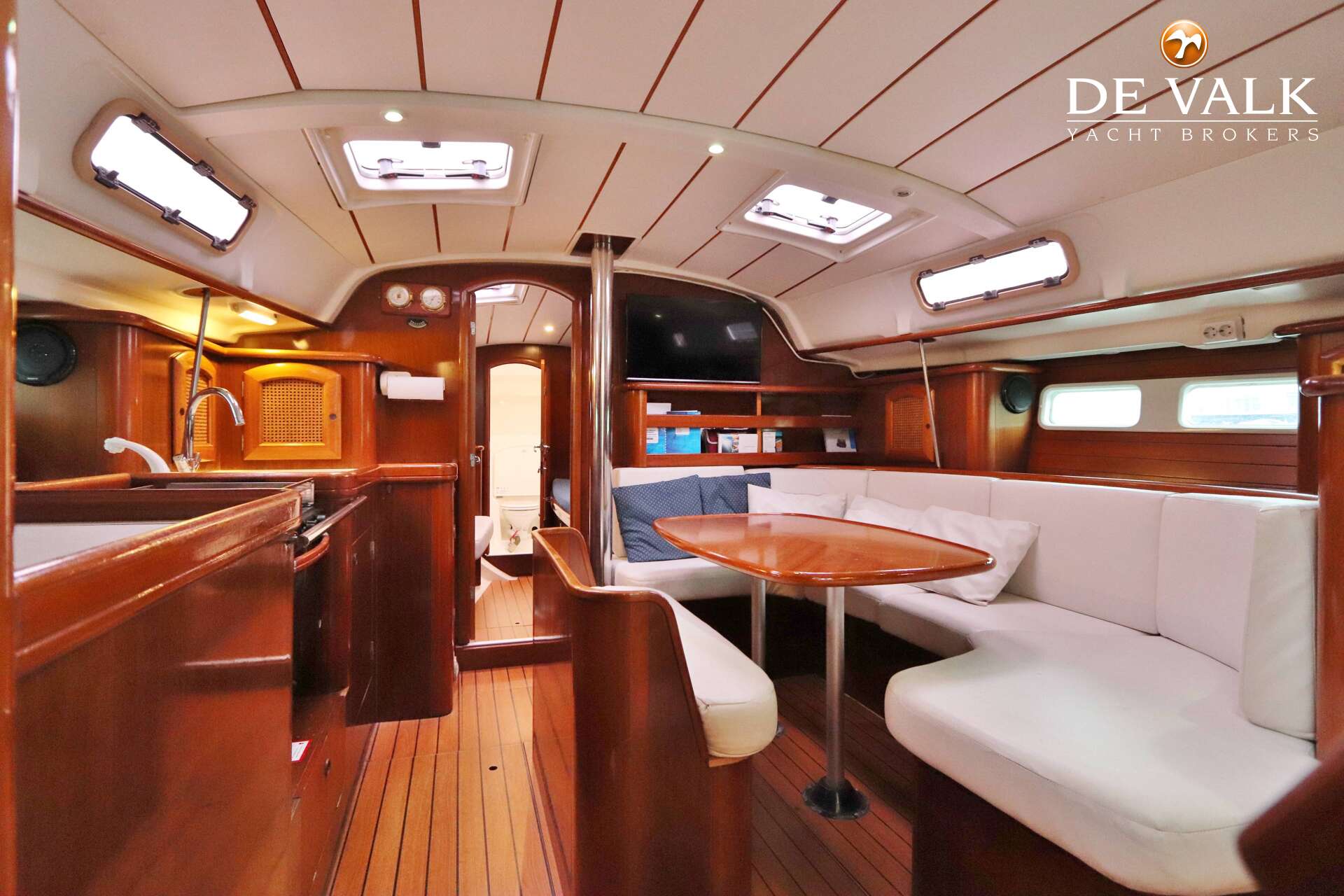 Beneteau Oceanis 411 - Foto 25