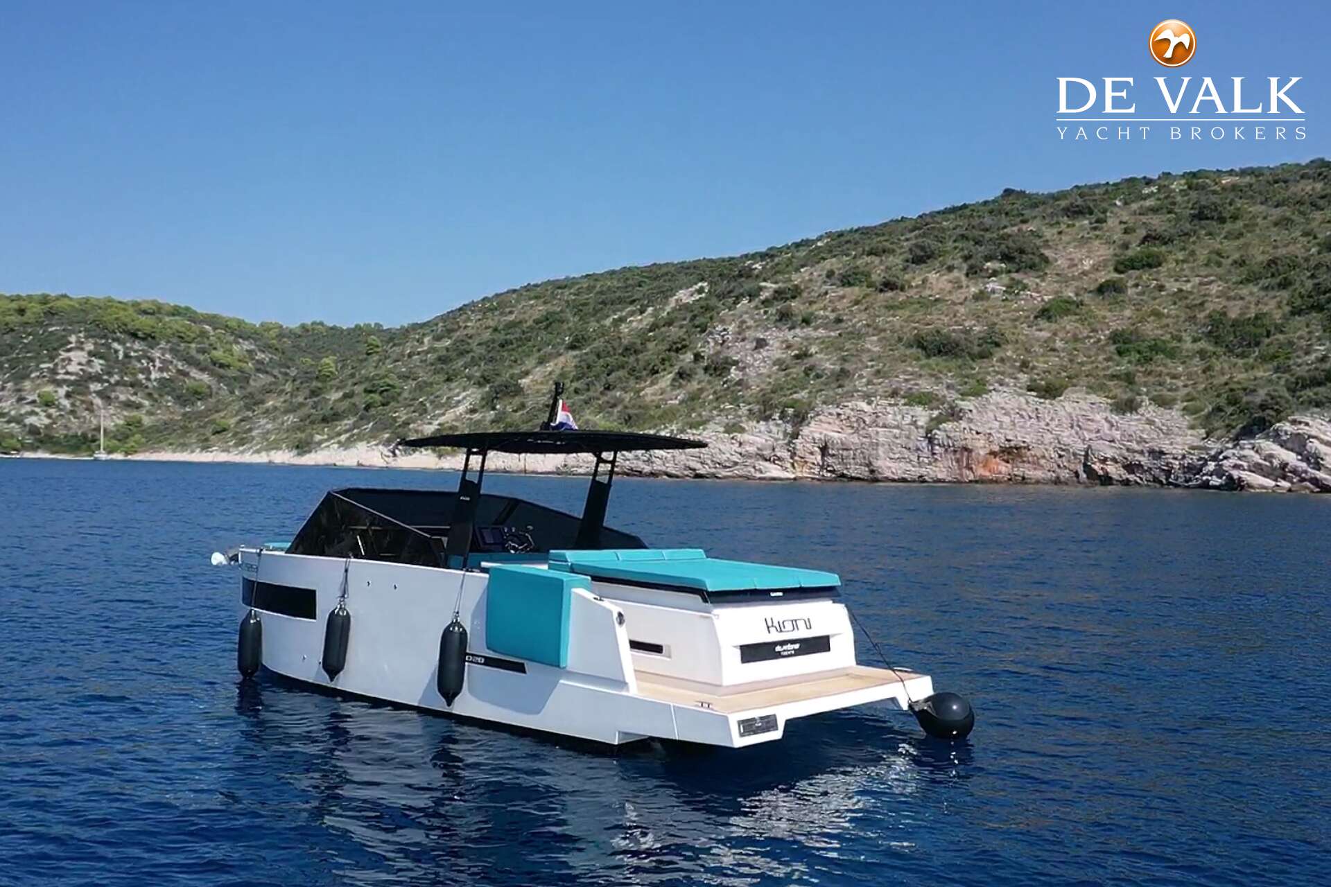 De Antonio D28 2023 – Moderne dayboat met overnachtingsmogelijkheid, gelegen in Kroatië - Foto 6
