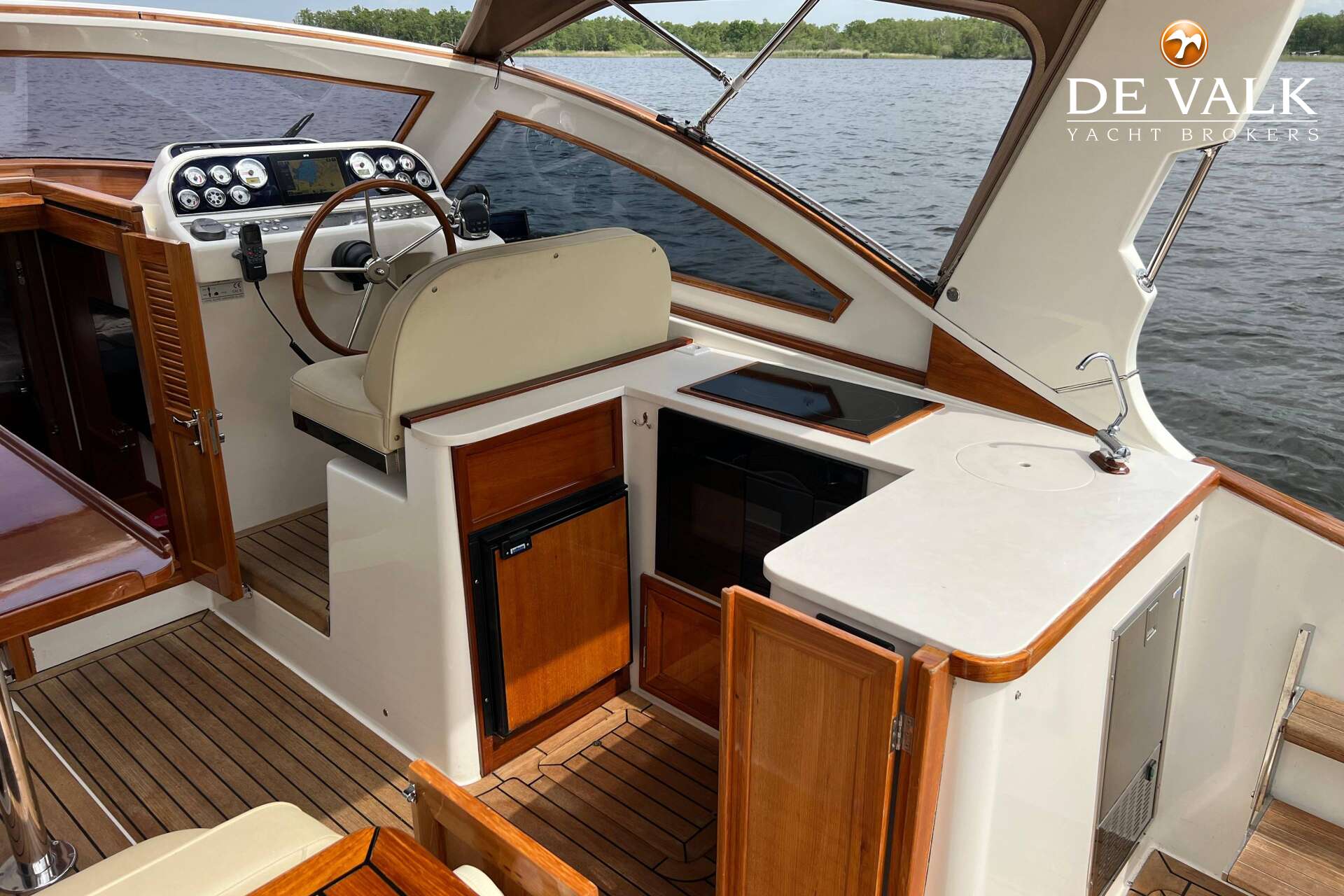 Long Island 40 Runabout - Foto 15