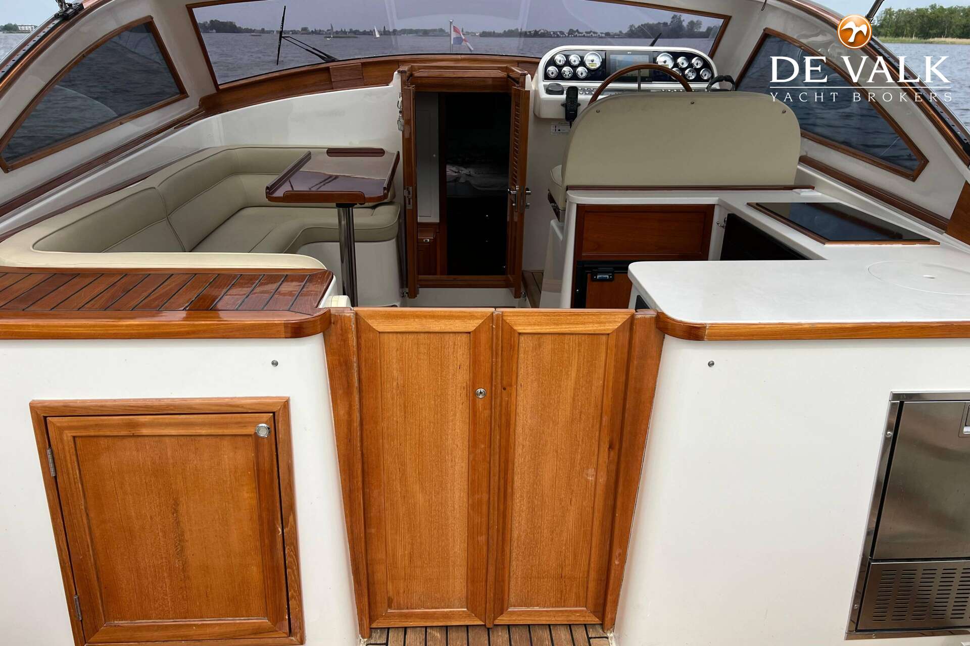 Long Island 40 Runabout - Foto 16