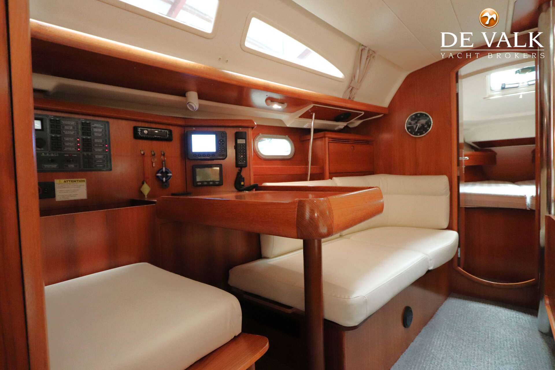 Jeanneau Sun Odyssey 37 - Foto 24