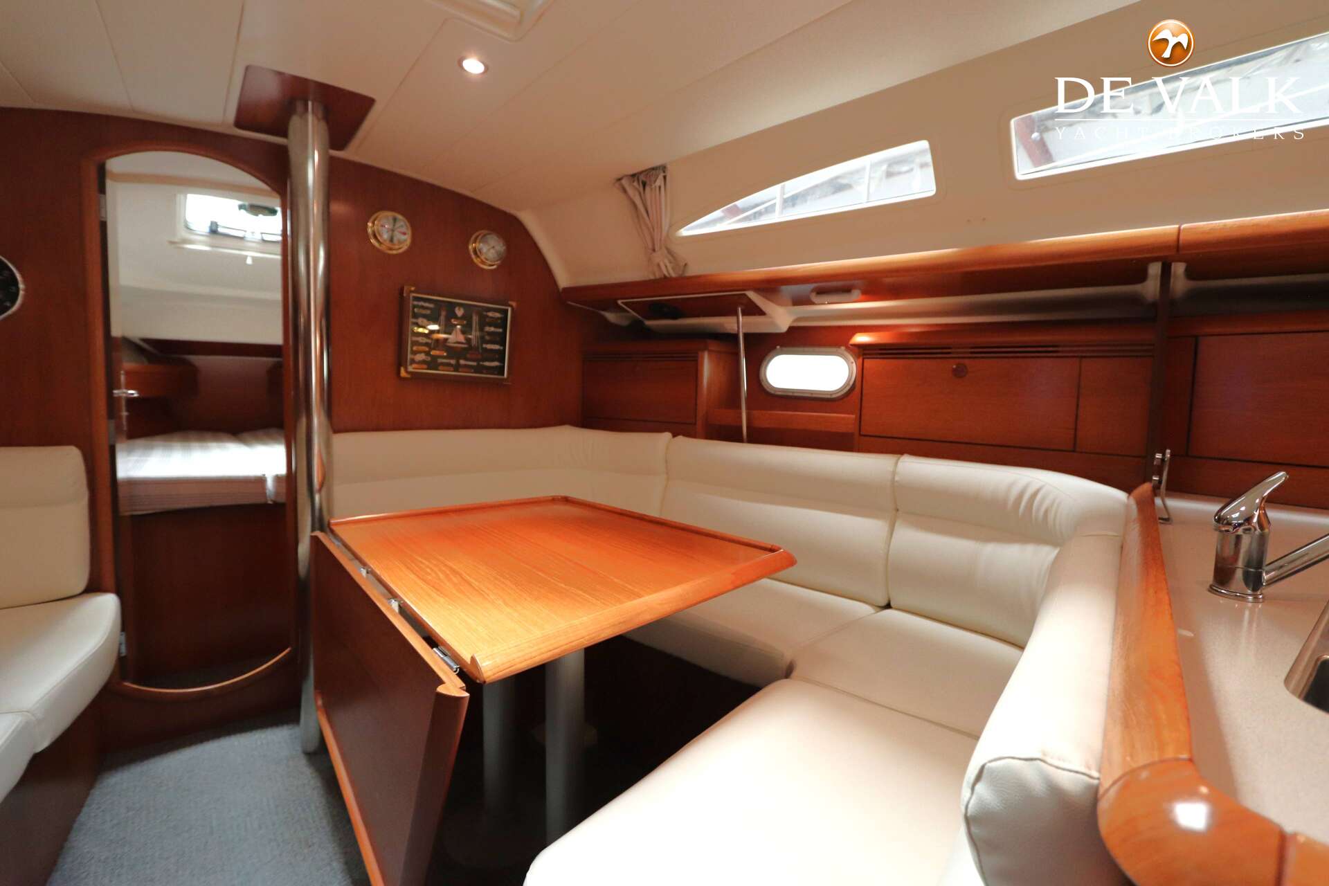 Jeanneau Sun Odyssey 37 - Foto 25
