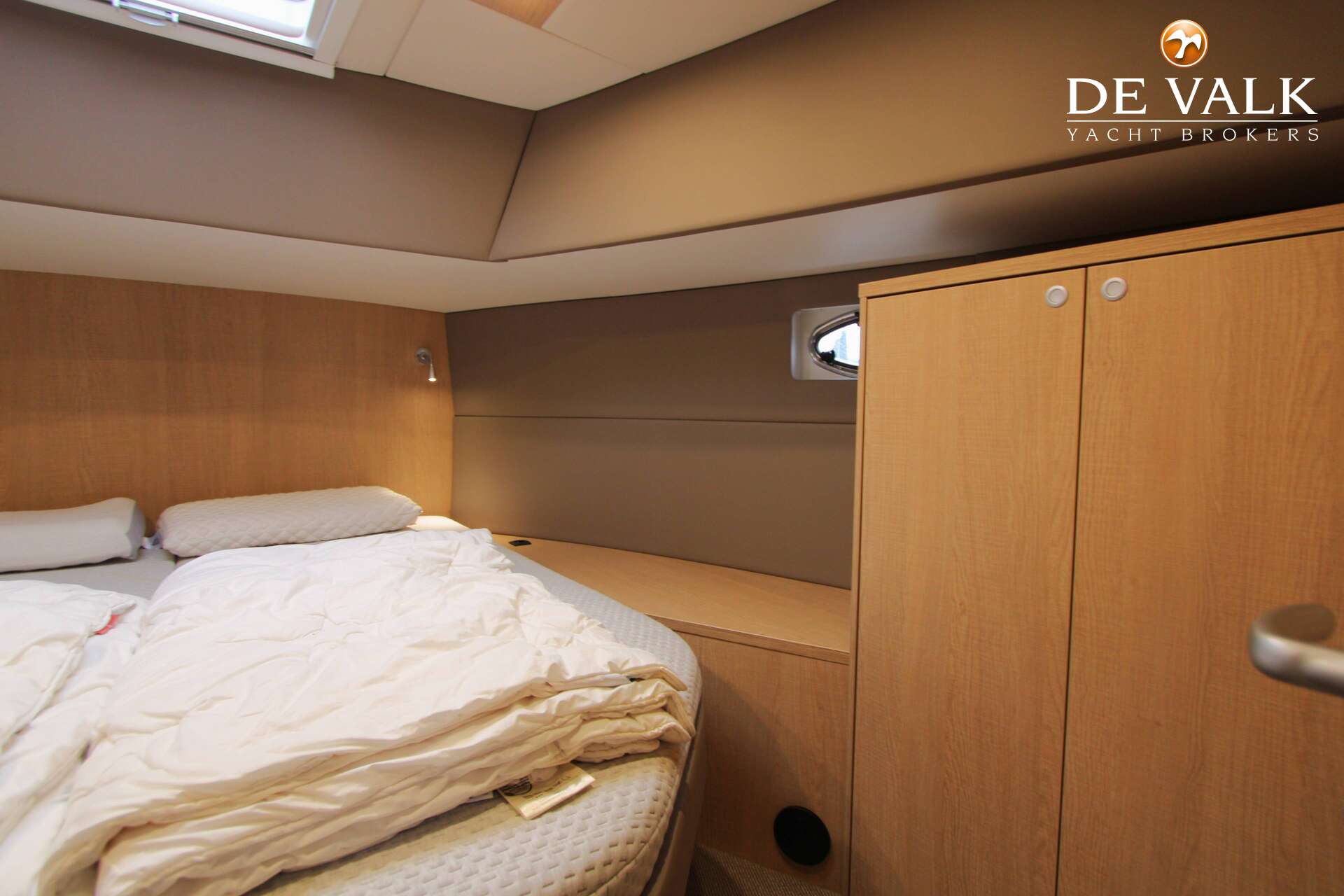 Thomasz Yacht 412 AC 2023 – Stalen driehutsmotor - Foto 28