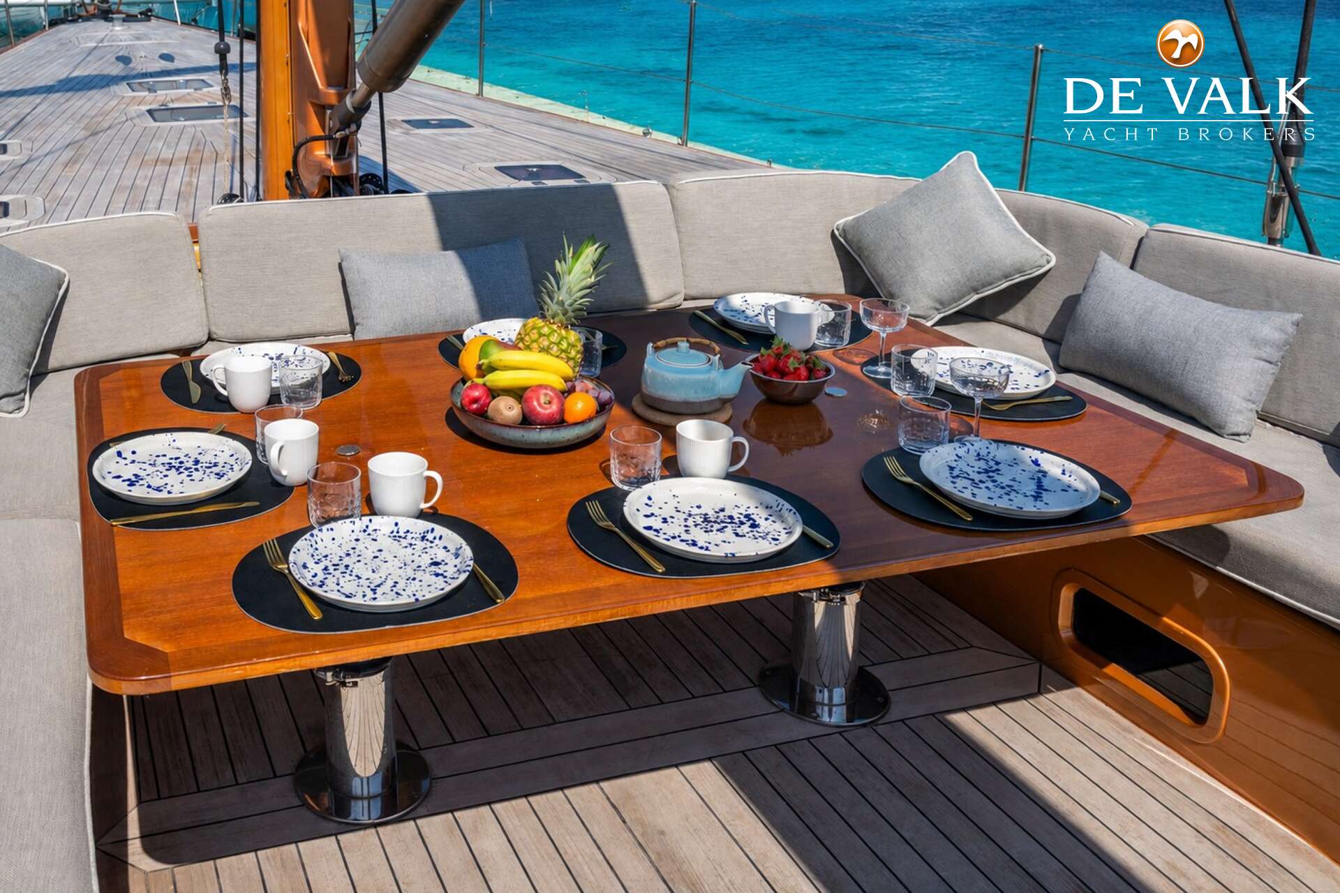 Wally 88 2001 – carbon raceboot-DNA met cruisegemak - Foto 11