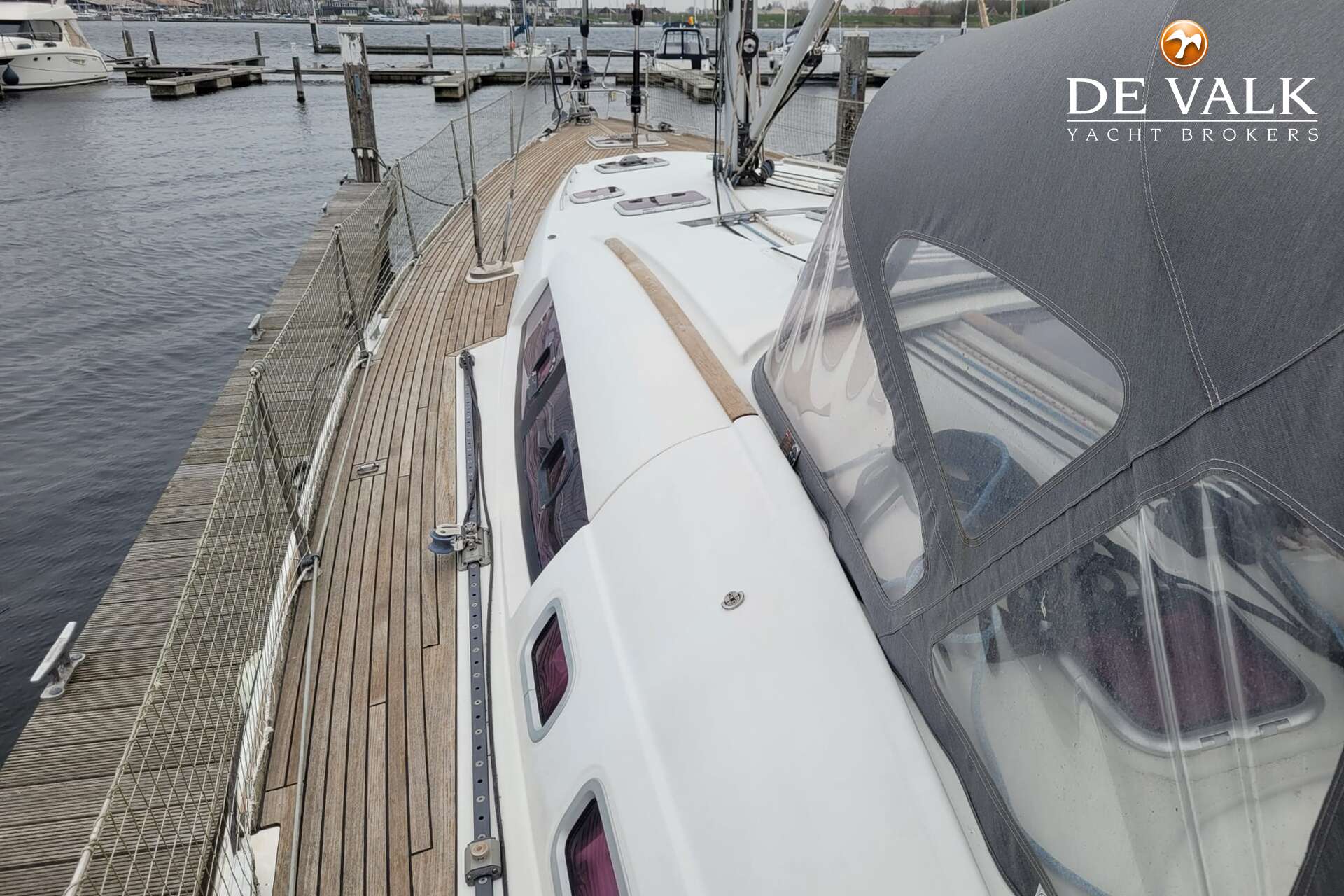 Beneteau Oceanis 54 - Foto 13