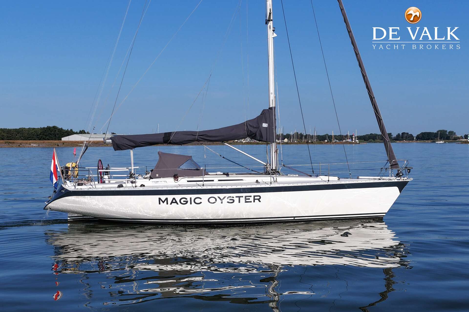 Oyster 41 R 1982 – klassieke bluewater cruiser