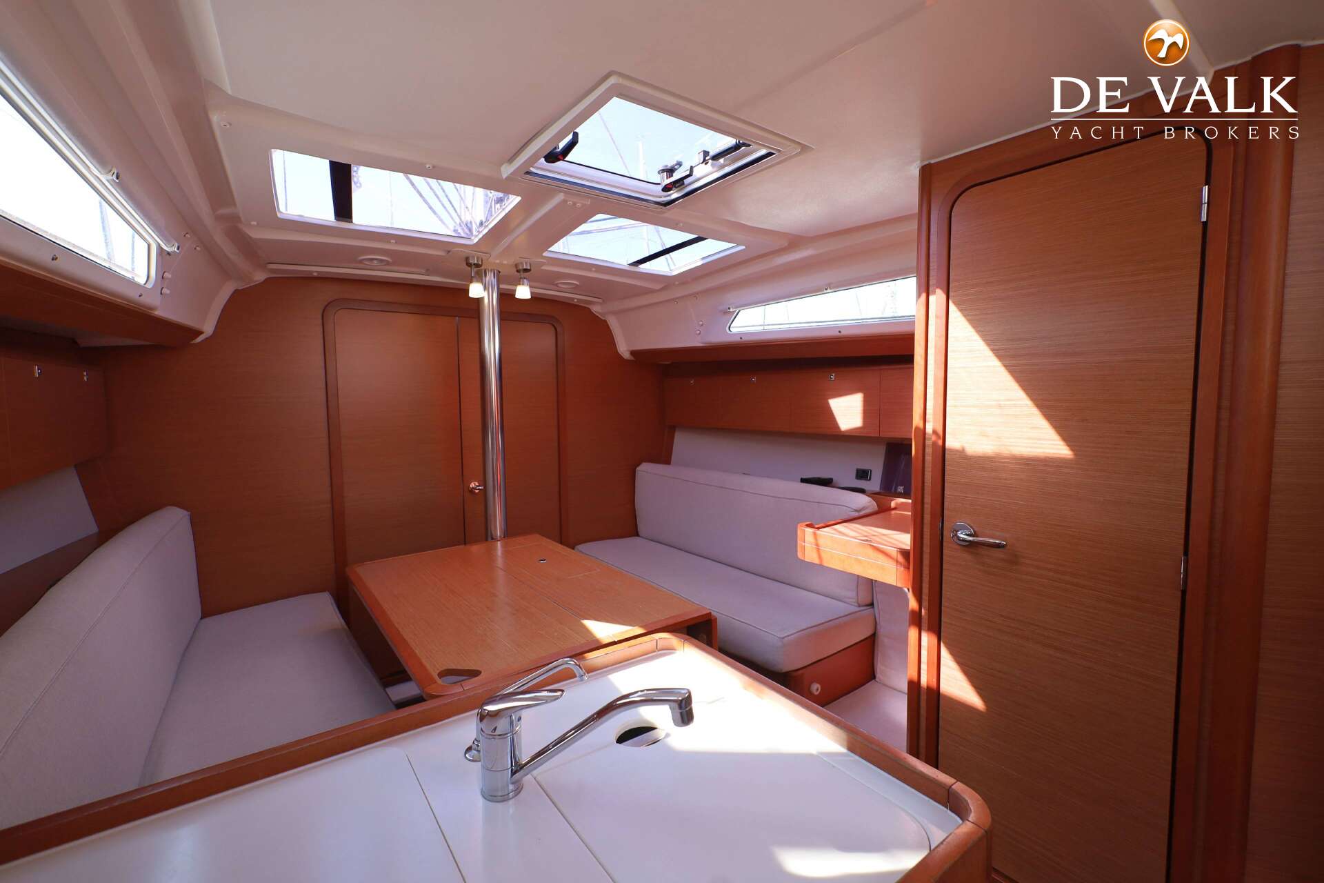 Dufour 360 GL 2020 – Frans Design Ontmoet Prestaties - Foto 25
