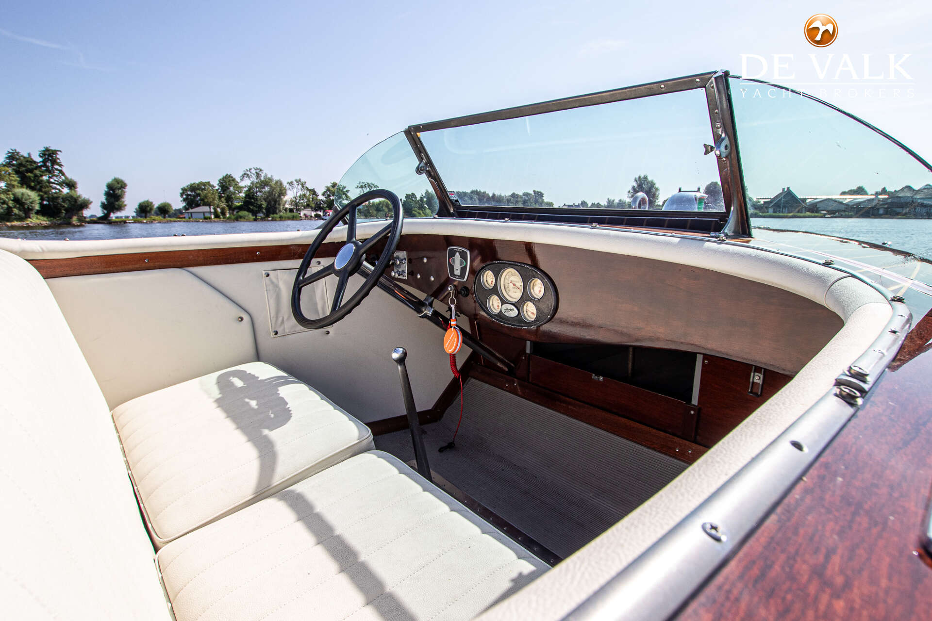 Hacker-Craft Triple Cockpit 1989 – houten runabout 350 pk - Foto 23
