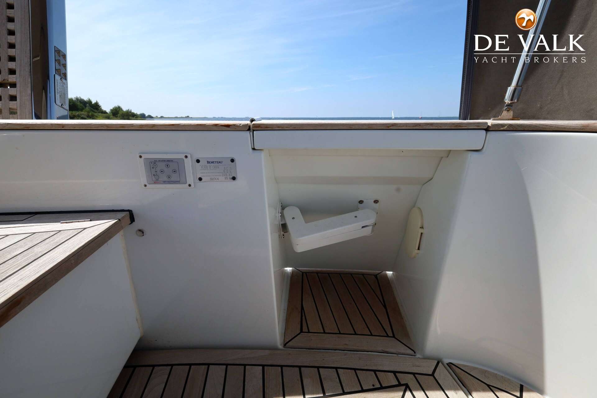 Beneteau Flyer 12 Cabin - Foto 19