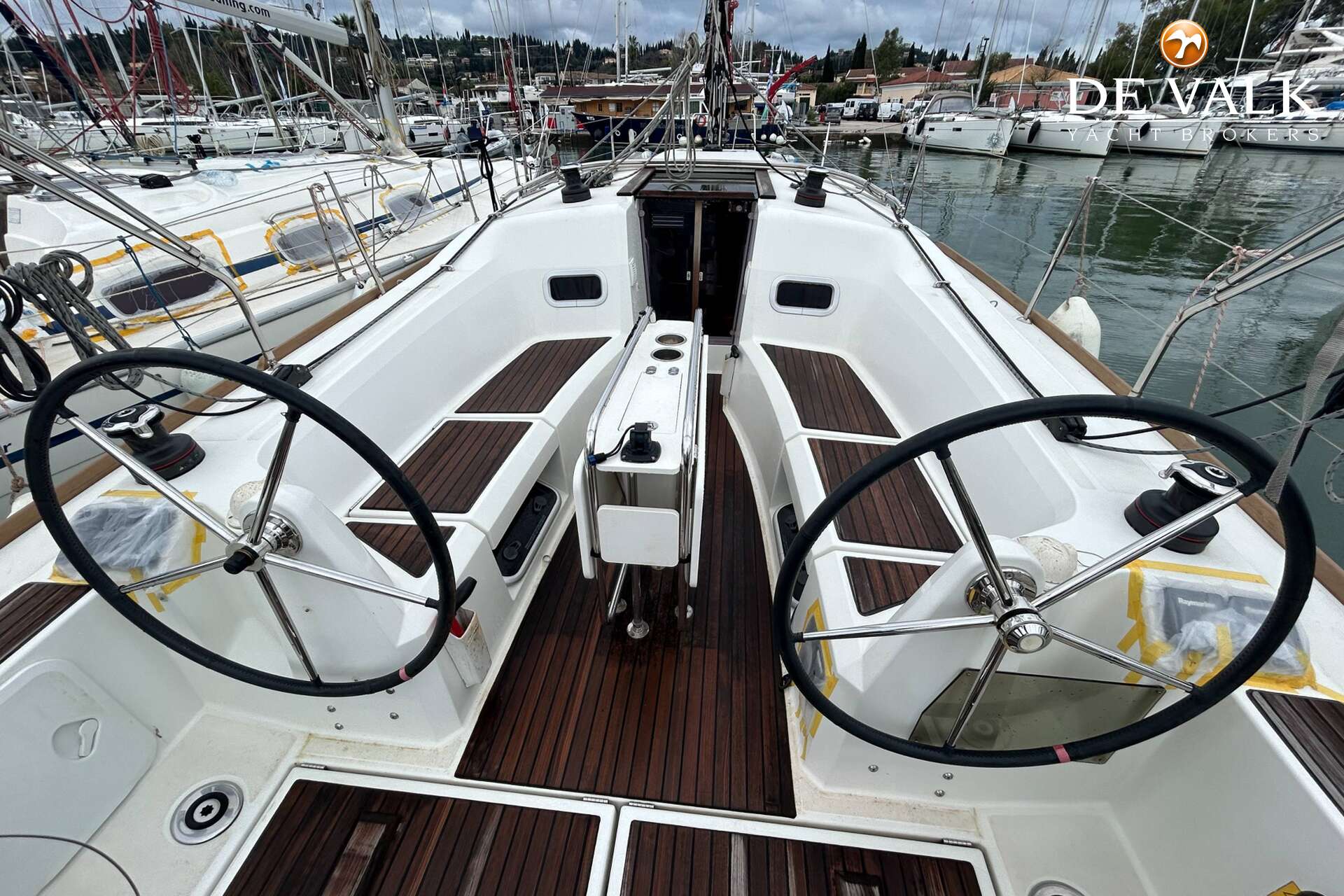 Jeanneau Sun Odyssey 349 (2017) – charter-ready cruiser - Foto 17