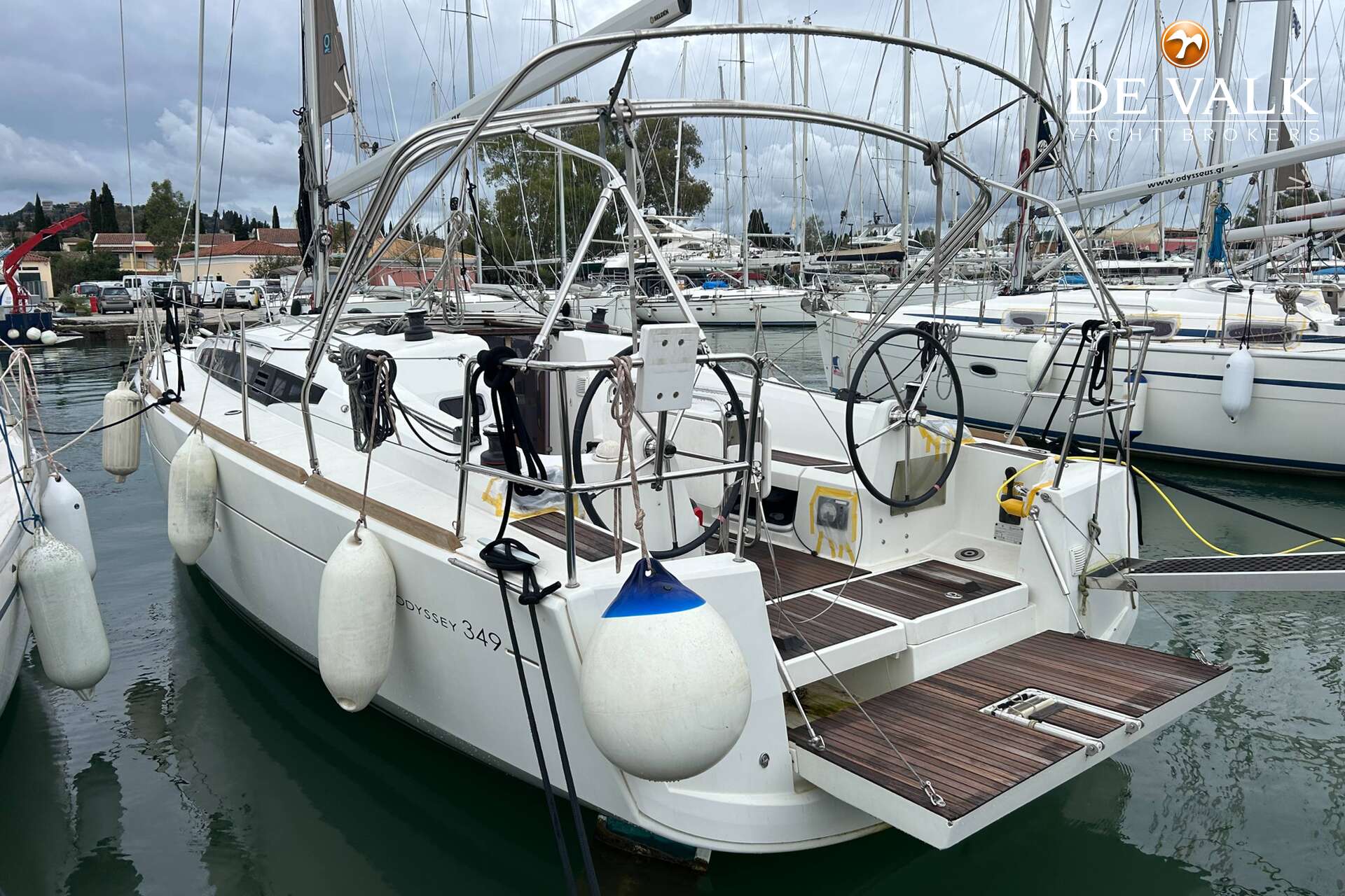 Jeanneau Sun Odyssey 349 (2017) – charter-ready cruiser - Foto 19