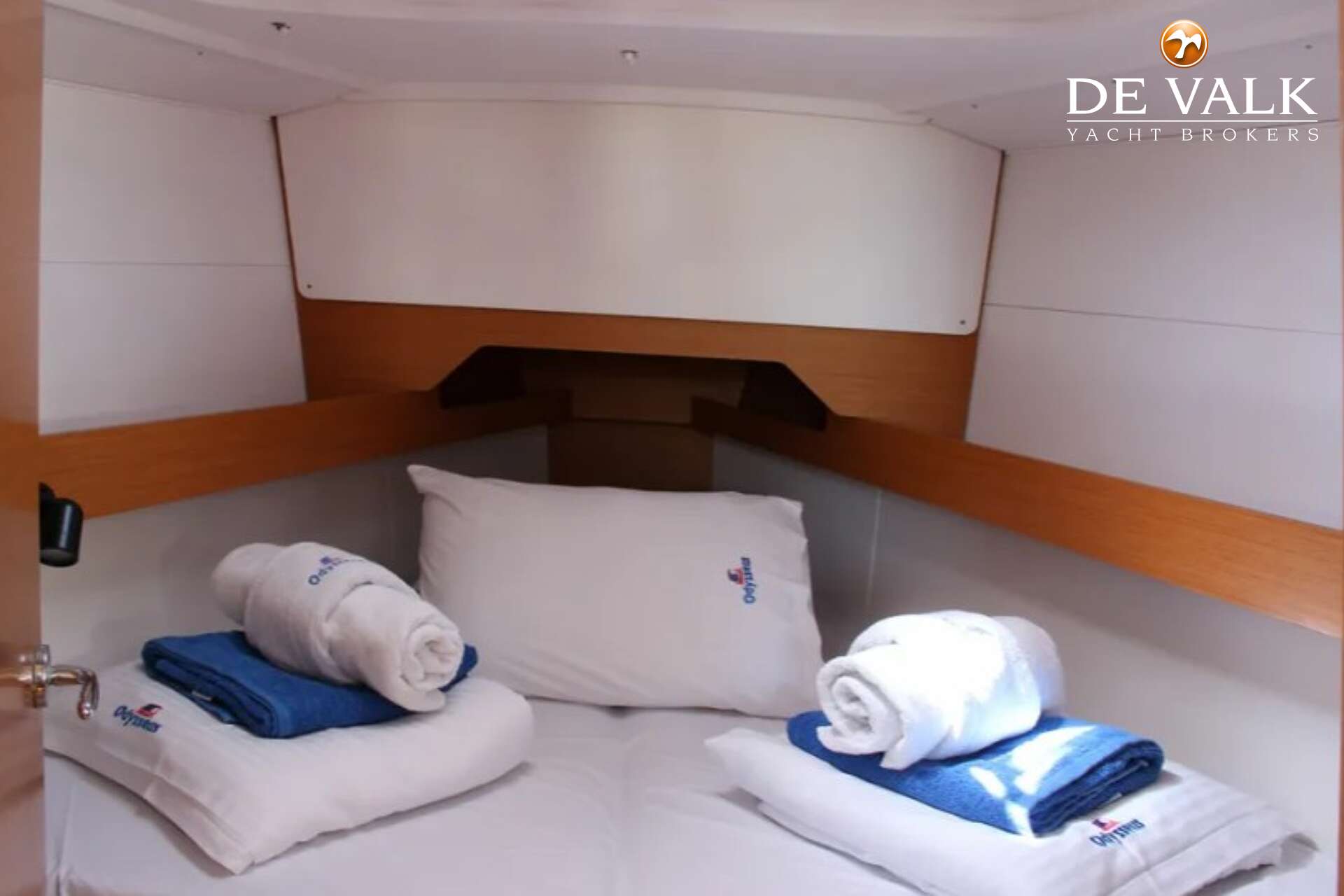 Jeanneau Sun Odyssey 349 (2017) – charter-ready cruiser - Foto 28