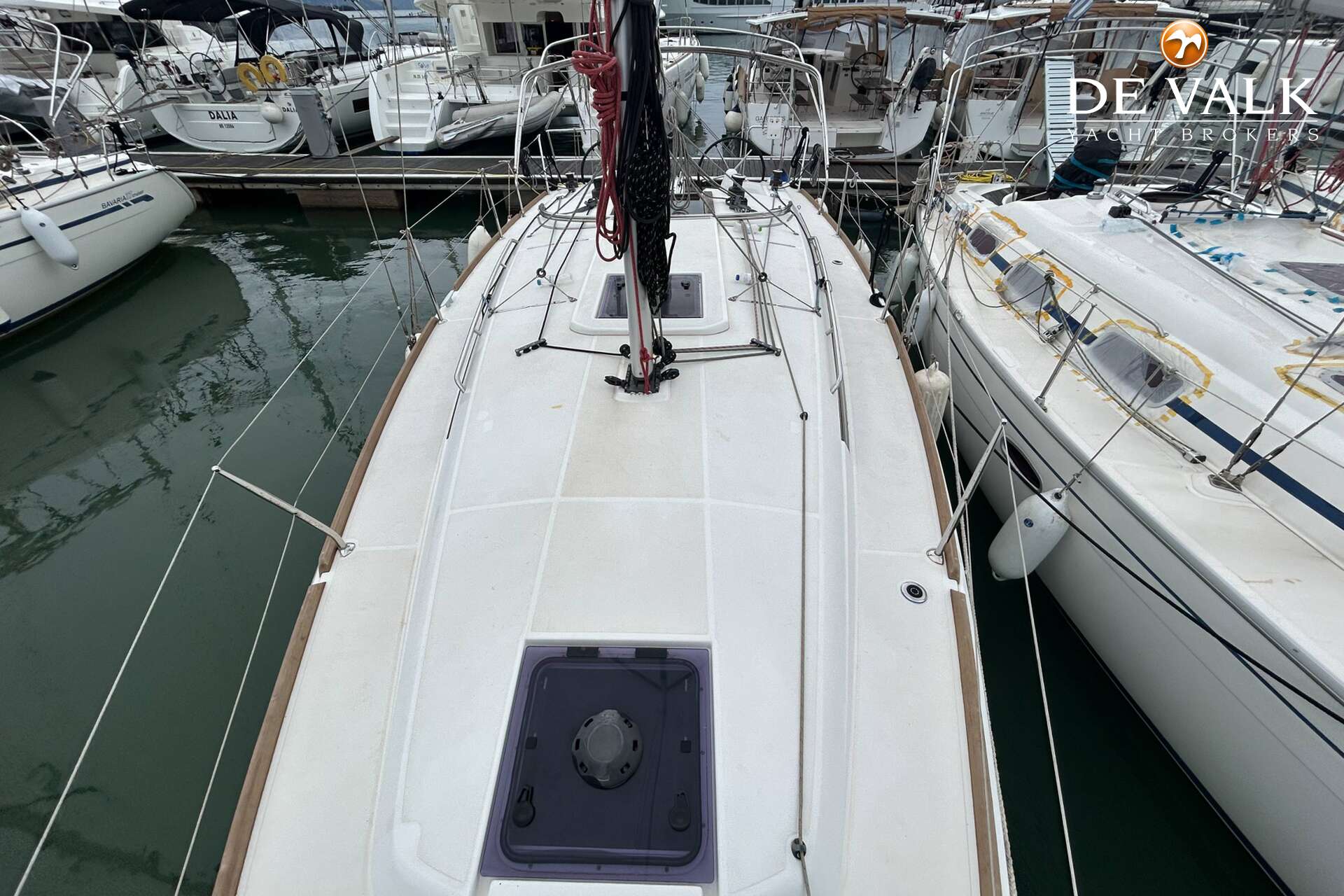 Jeanneau Sun Odyssey 349 (2017) – charter-ready cruiser - Foto 10