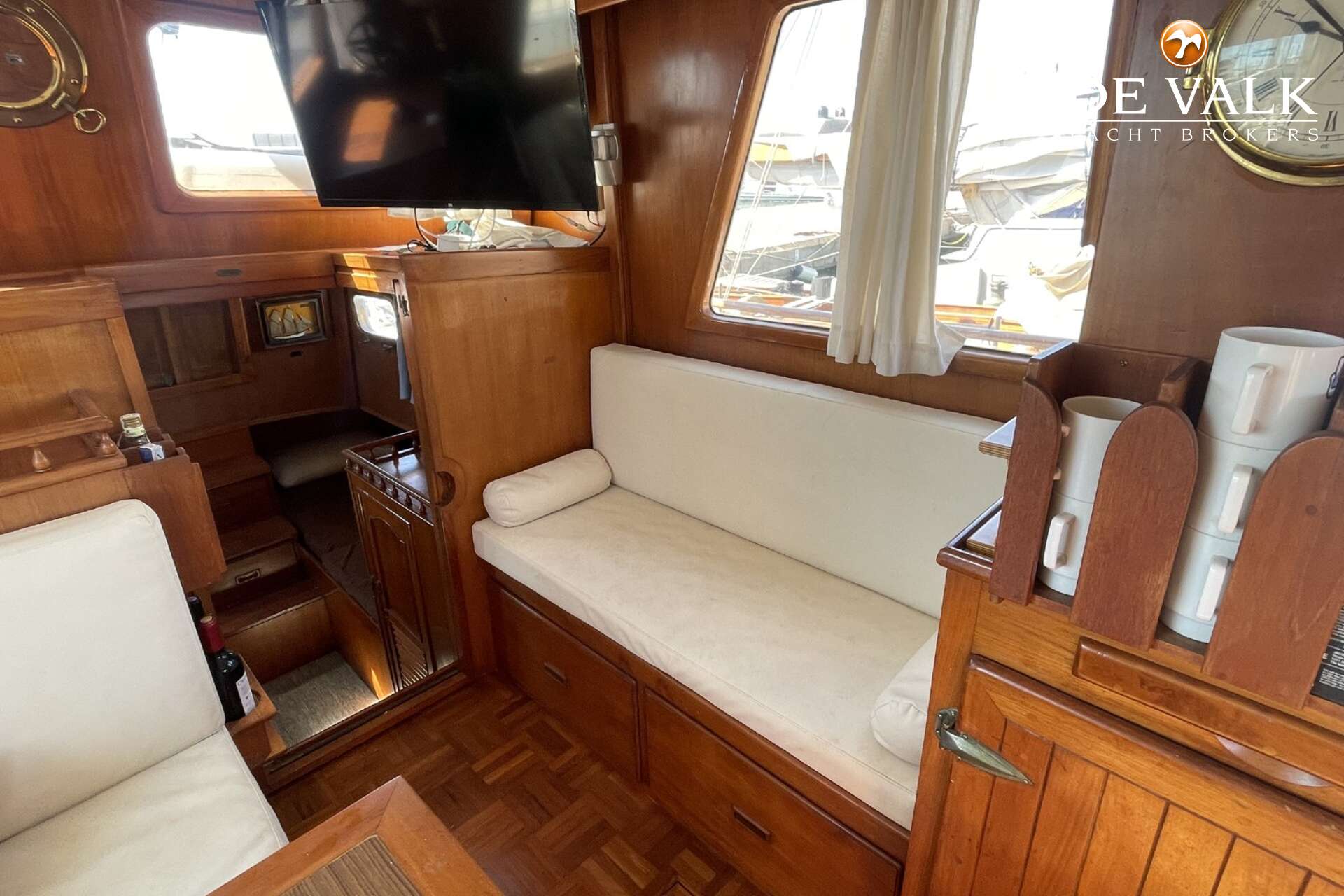 CHUNG HWA BOAT BUILDING TRAWLER 34 - Foto 26