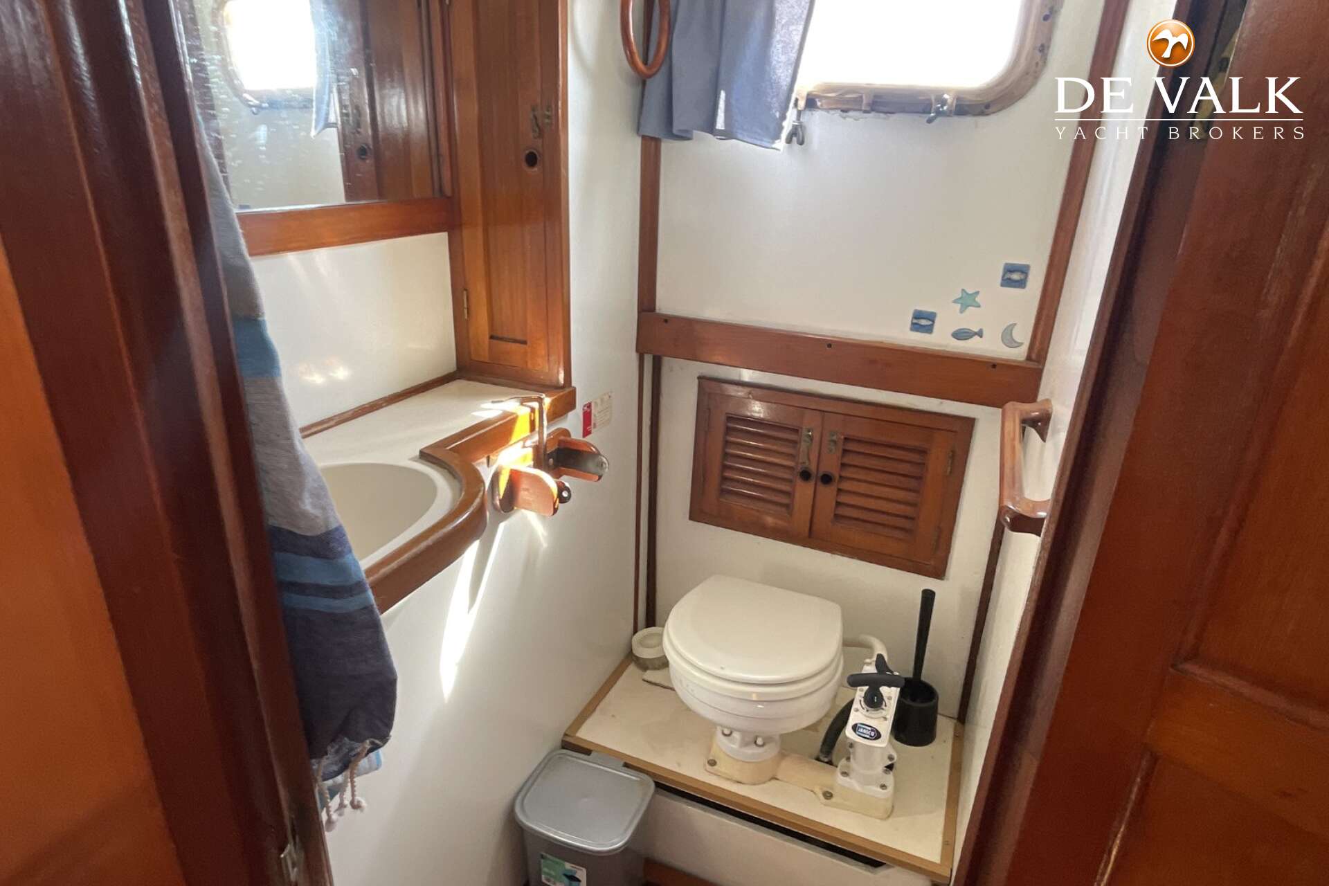 CHUNG HWA BOAT BUILDING TRAWLER 34 - Foto 30