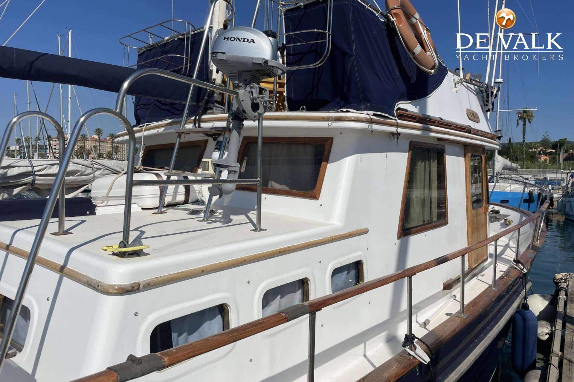 CHUNG HWA BOAT BUILDING TRAWLER 34 - Foto 4