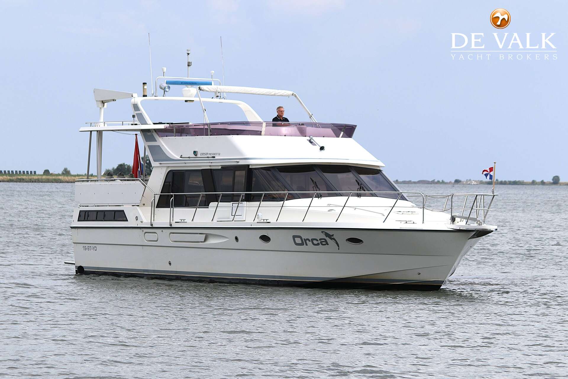 Edership President 52 1990 – flybridge motorjacht