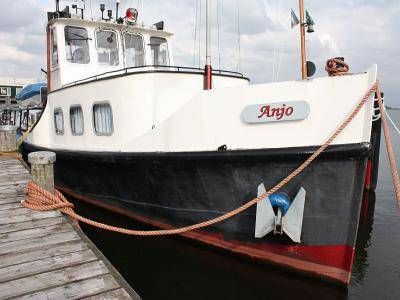 Sleepboot 17.36m 1927 – Ex-commercieel stalen motorjacht