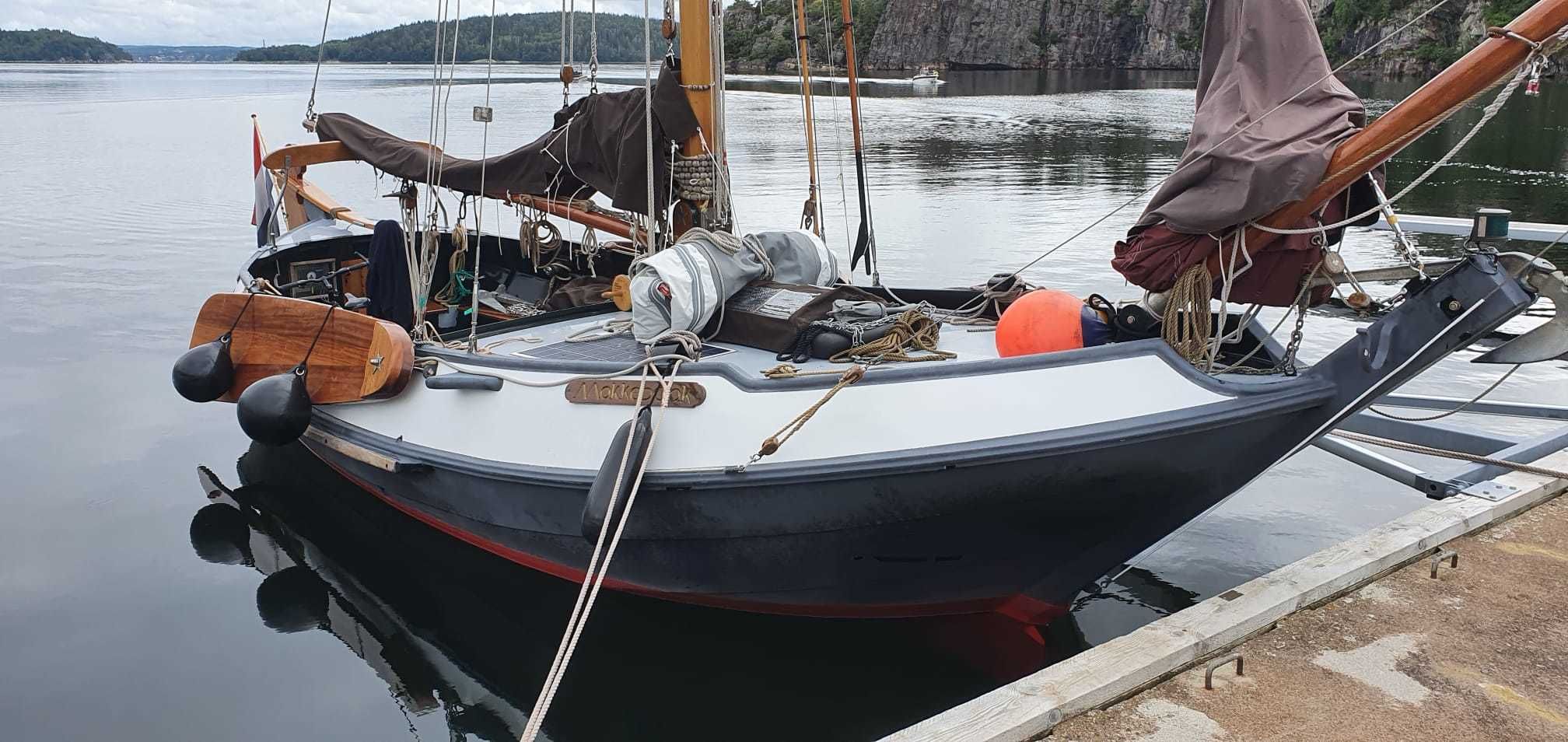 Schokker Bekebrede 9.42 1978 – Stalen zeilboot met bodemplaten