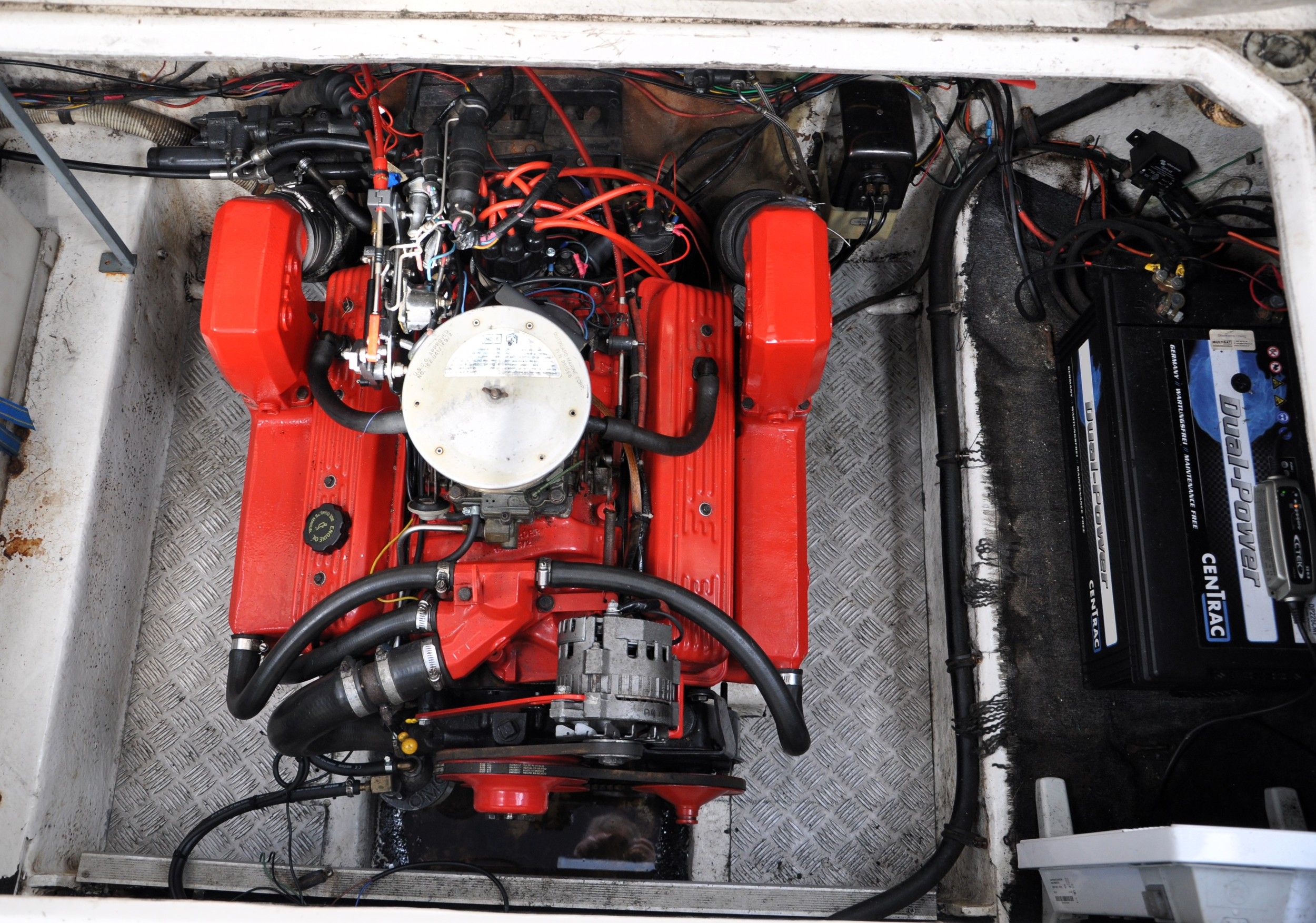 Bayliner 2855 Cierra 1988 – gereviseerde motor, 30 uur gelopen - Foto 18