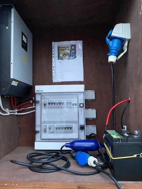 Campi 400 Warns 2019 – Houseboat met ligplaats en steiger - Foto 18