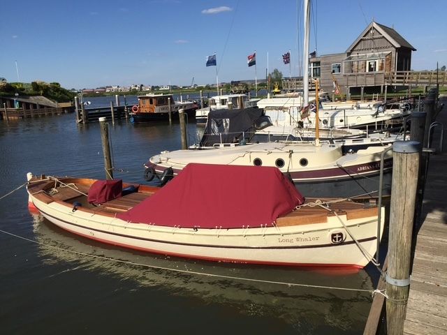 Whaler Navy 8.50 (1972) – Ex-marine tender, gerefit 2009