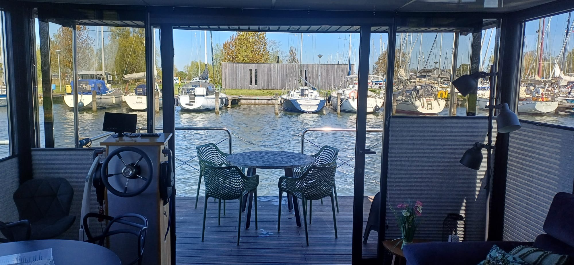 Campi 400 2022 – Stalen Houseboat met ligplaats Warns - Foto 3