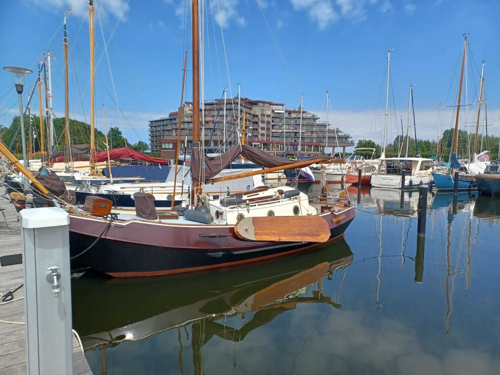 Bekebrede Liamer Zeeschouw 900 1991 – stalen klassieker 9m