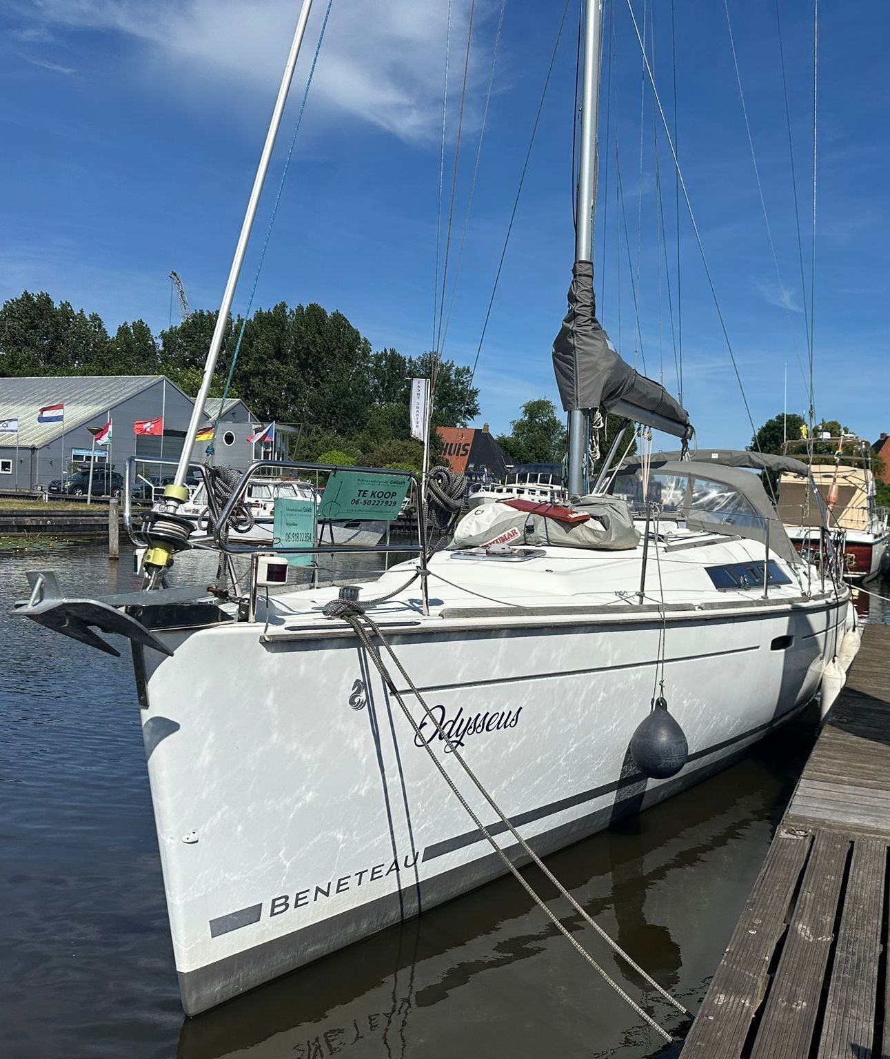 Beneteau Oceanis 37 - Foto 1