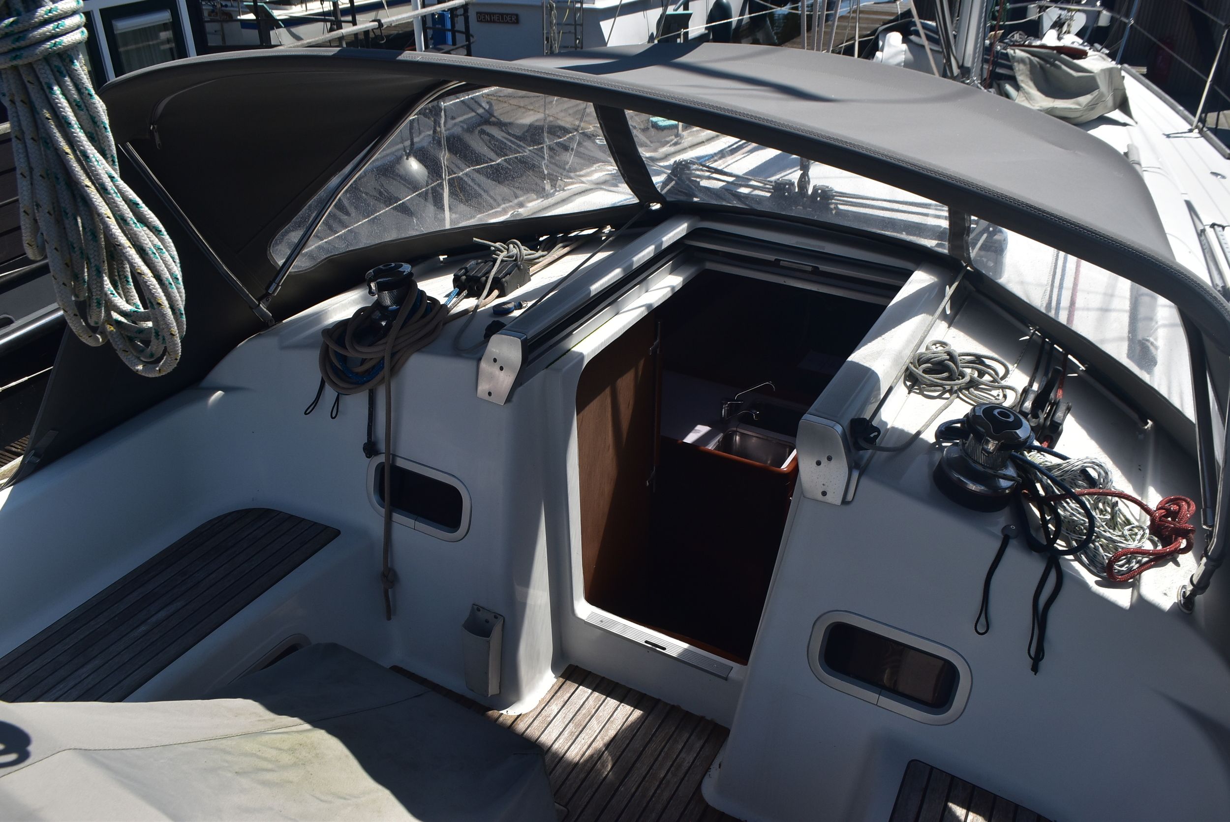 Beneteau Oceanis 37 - Foto 21